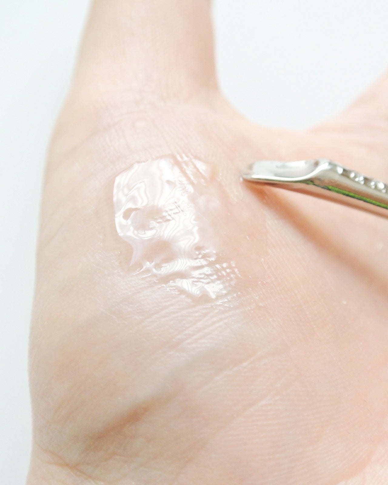 プランピングリップグロウムードボリューマイザー/ダルバ/リップグロスを使ったクチコミ(3枚目)