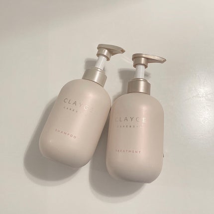 CLAYGE シャンプー/トリートメント Mのクチコミ「おすすめのヘアケア!
シャンプーとトリートメントはめっちゃいい匂いでサロン帰りのような髪質にな.....」(2枚目)