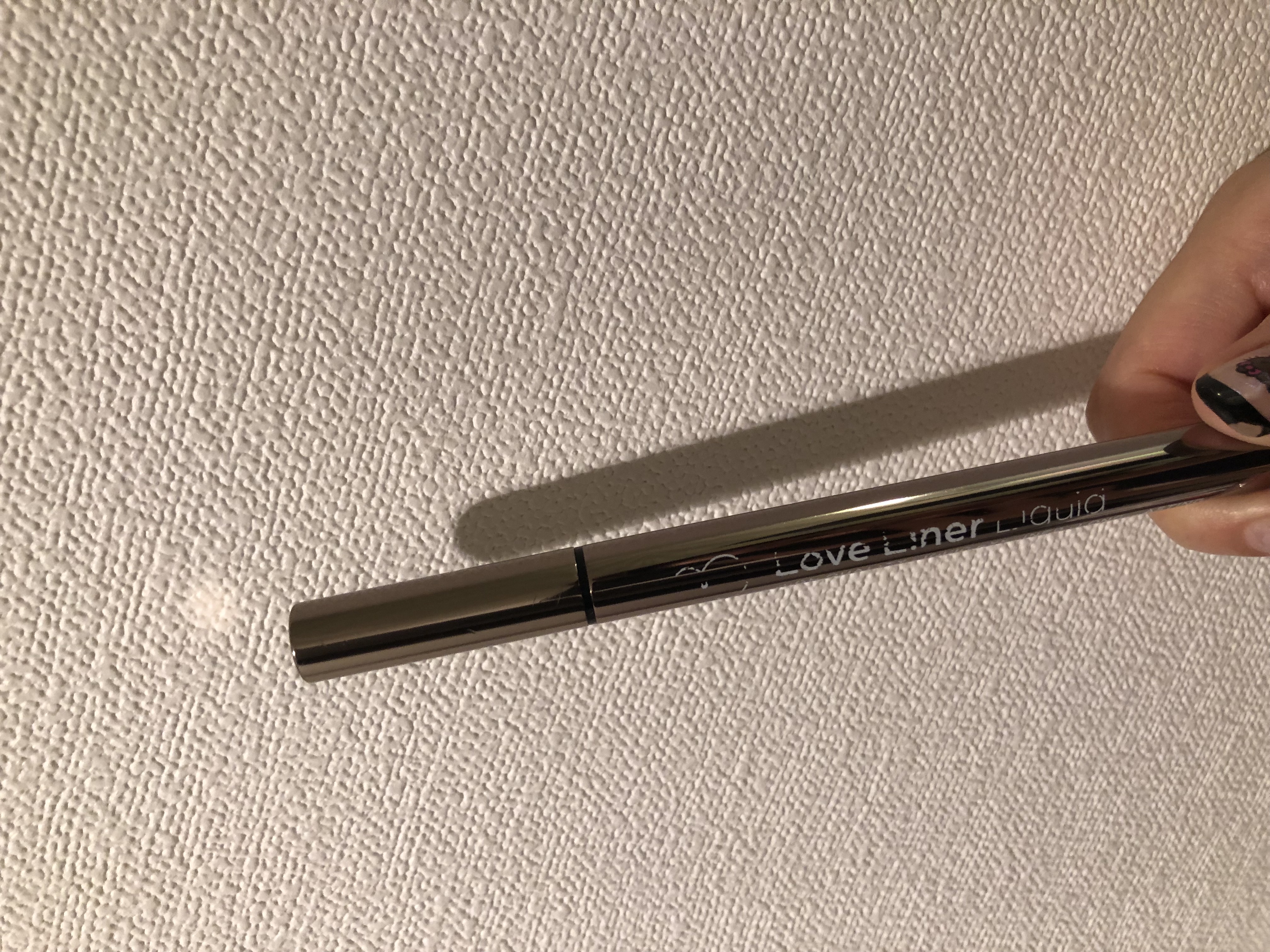 リキッドアイライナーR4/ラブ・ライナー/リキッドアイライナーを使ったクチコミ（1枚目）
