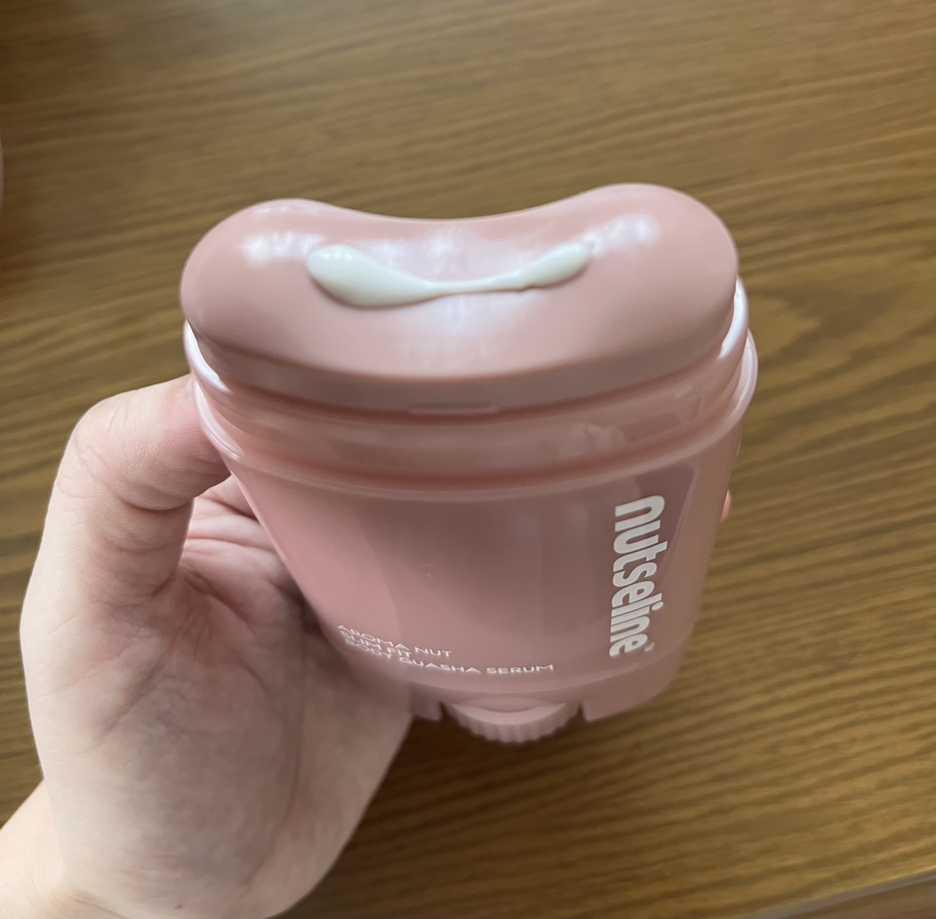 ローリングカッサセラム60mlセルライトクリーム/nutseline/レッグ・フットケアを使ったクチコミ（2枚目）