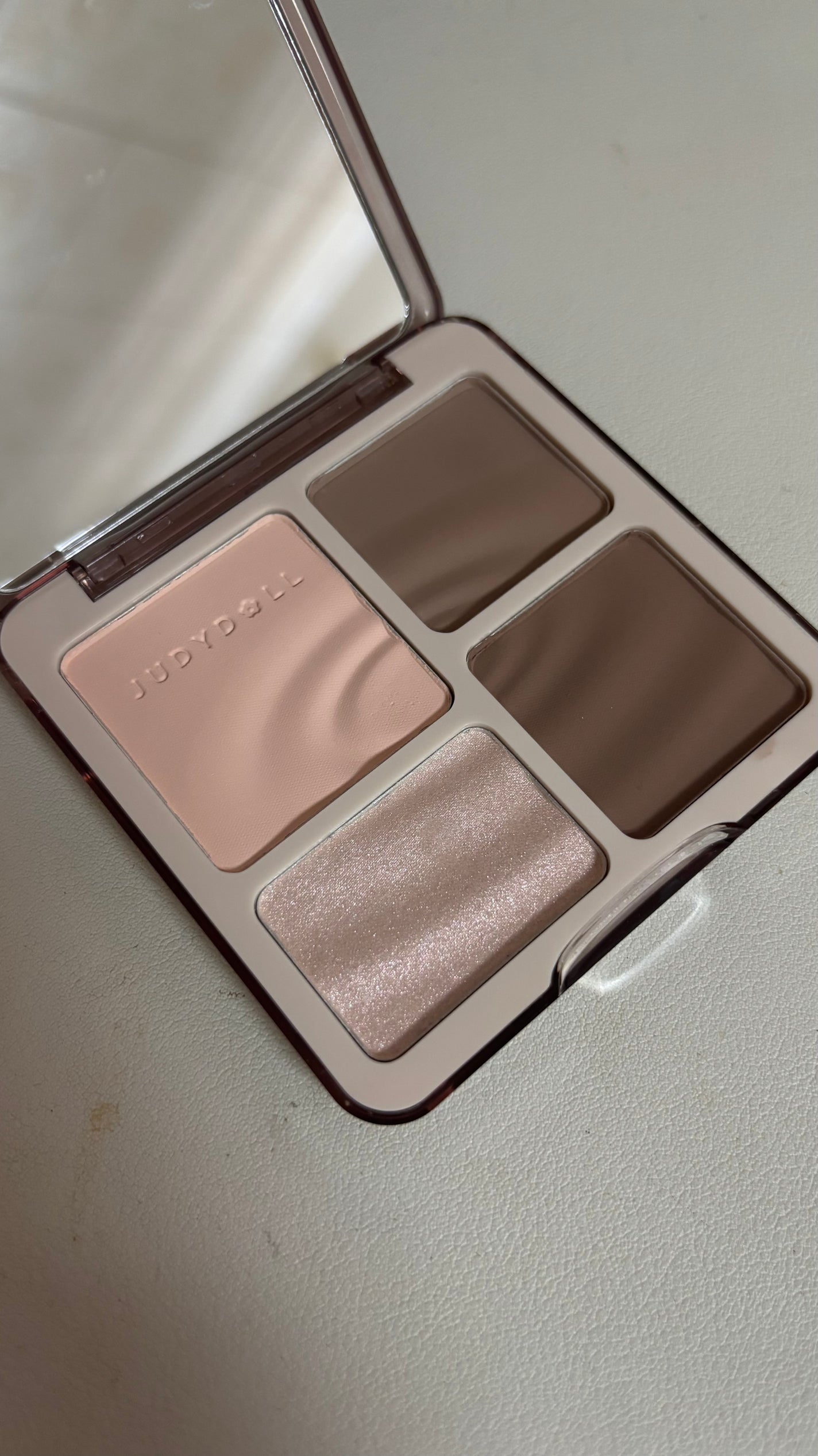 JUDYDOLL メリハリマスターパレット/JUDYDOLL/パウダーハイライトを使ったクチコミ(1枚目)