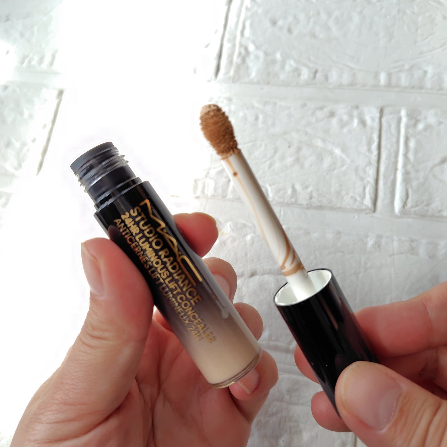 スタジオ ラディアンス 24 ルミナス コンシーラー/M・A・C/リキッドコンシーラーを使ったクチコミ(3枚目)