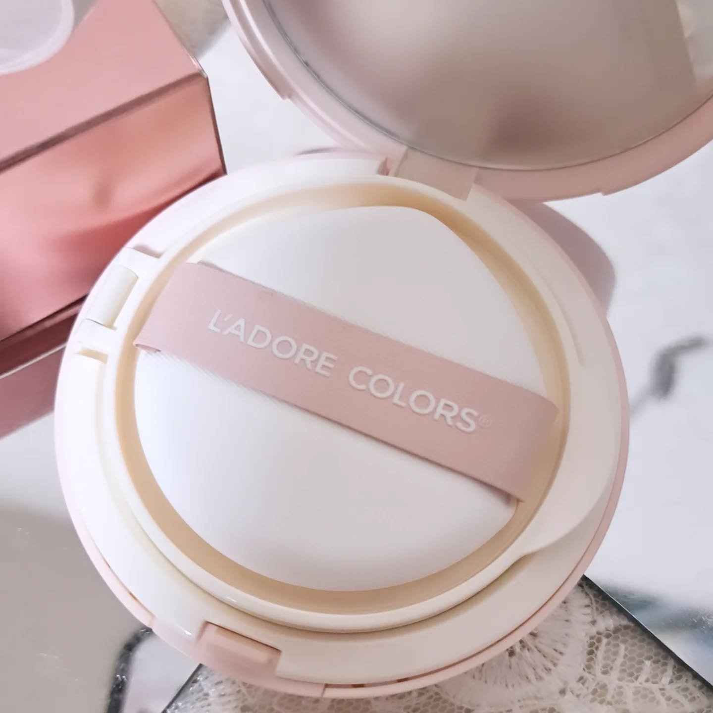 L'ADORE COLORS レインコート クッション ファンデーション/L'adore Colors/クッションファンデーションを使ったクチコミ（2枚目）