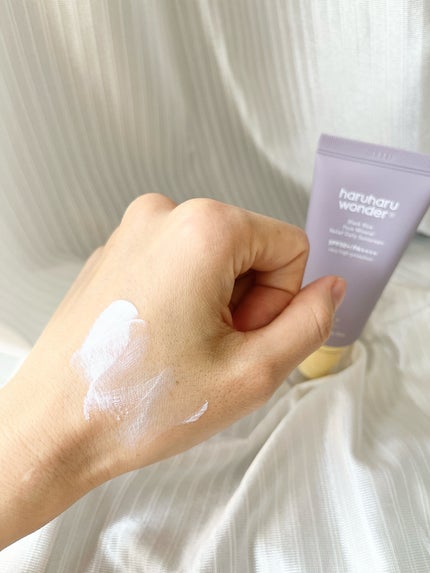 ブラックライスモイスチャーエアリーフィットデイリーサンスクリーン/haruharu wonder/日焼け止めクリームを使ったクチコミ(4枚目)