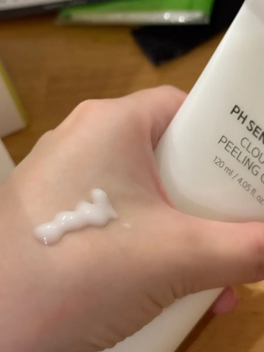 PHセンシティブクラウドピーリングジェル/SAM'U/ピーリングを使ったクチコミ（2枚目）