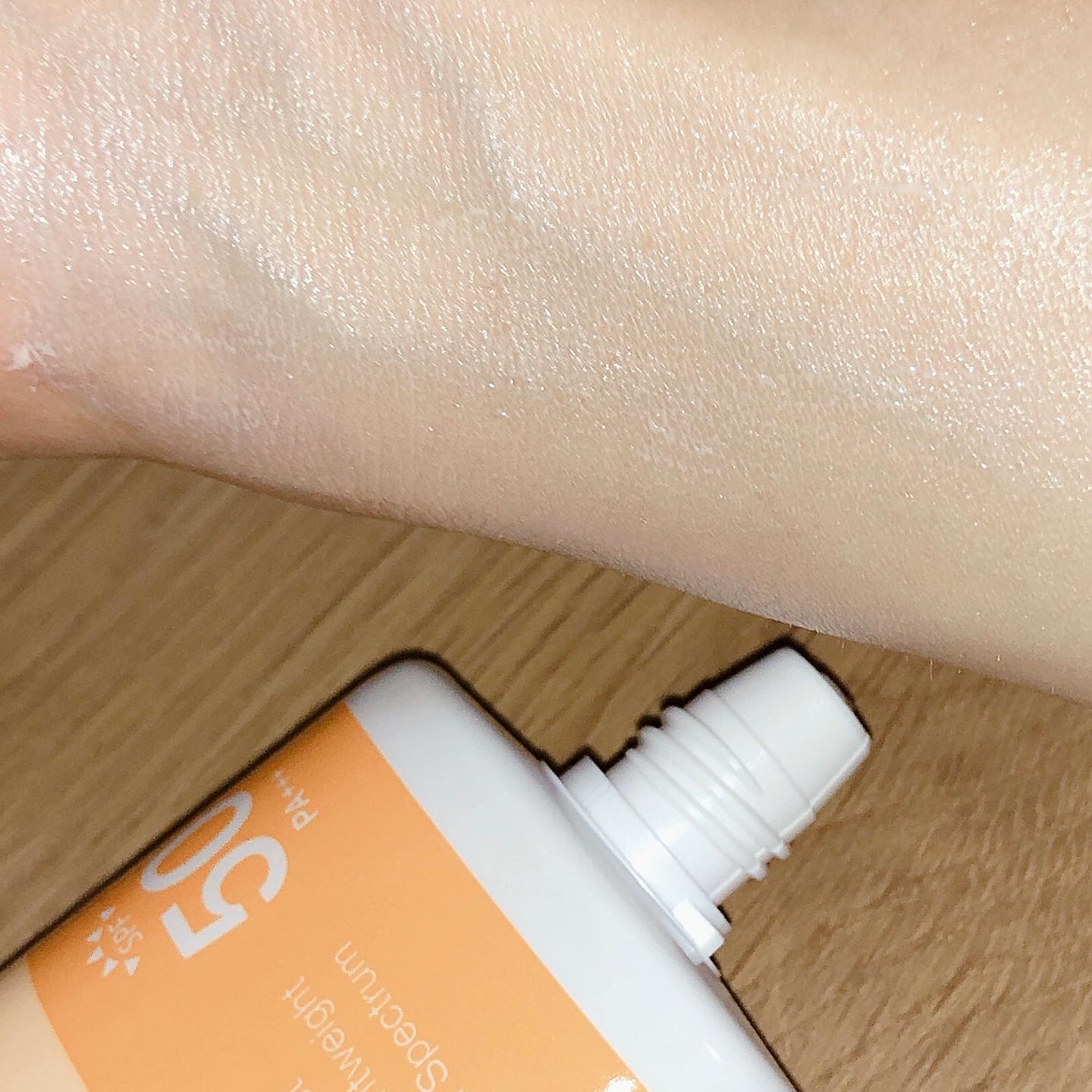 サンスクリーン+モイスト（色付き）＜日焼け止め＞/DR.WU/日焼け止めローションを使ったクチコミ（3枚目）