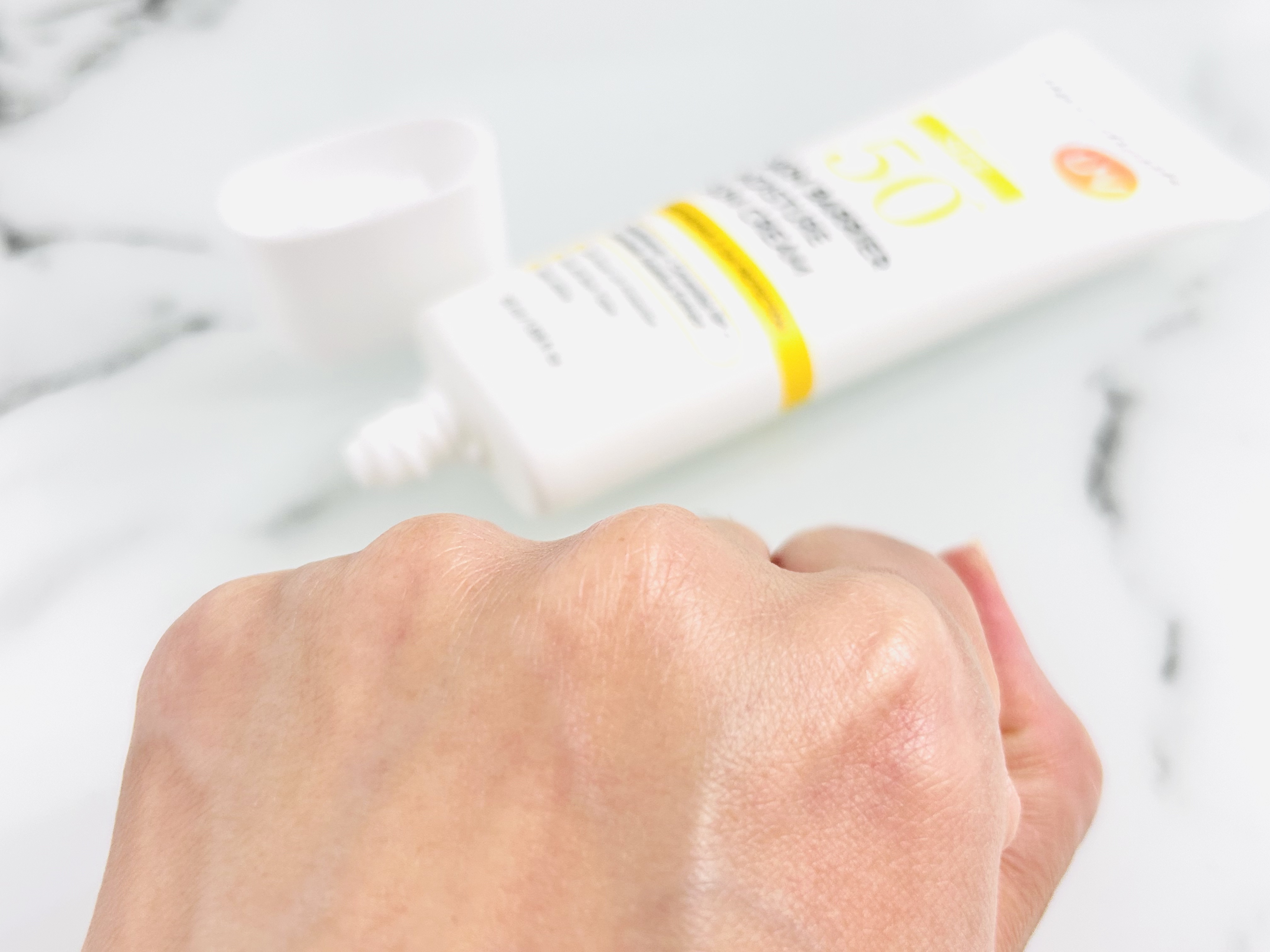 スキンバリアモイスチャーサンクリーム/Ongredients/日焼け止めクリームを使ったクチコミ（3枚目）