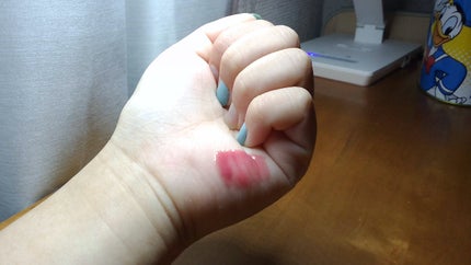 グラスティングカラーグロス/rom&nd/リップグロスを使ったクチコミ(3枚目)