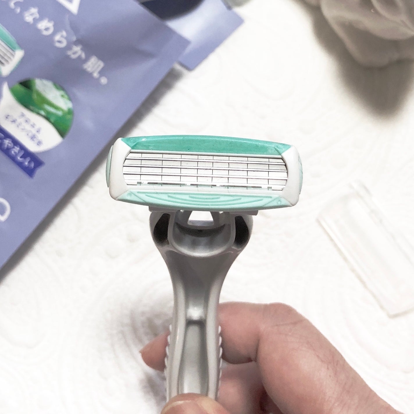 クアトロライト 敏感肌用 (2本入)/シック/シェーバーを使ったクチコミ(2枚目)