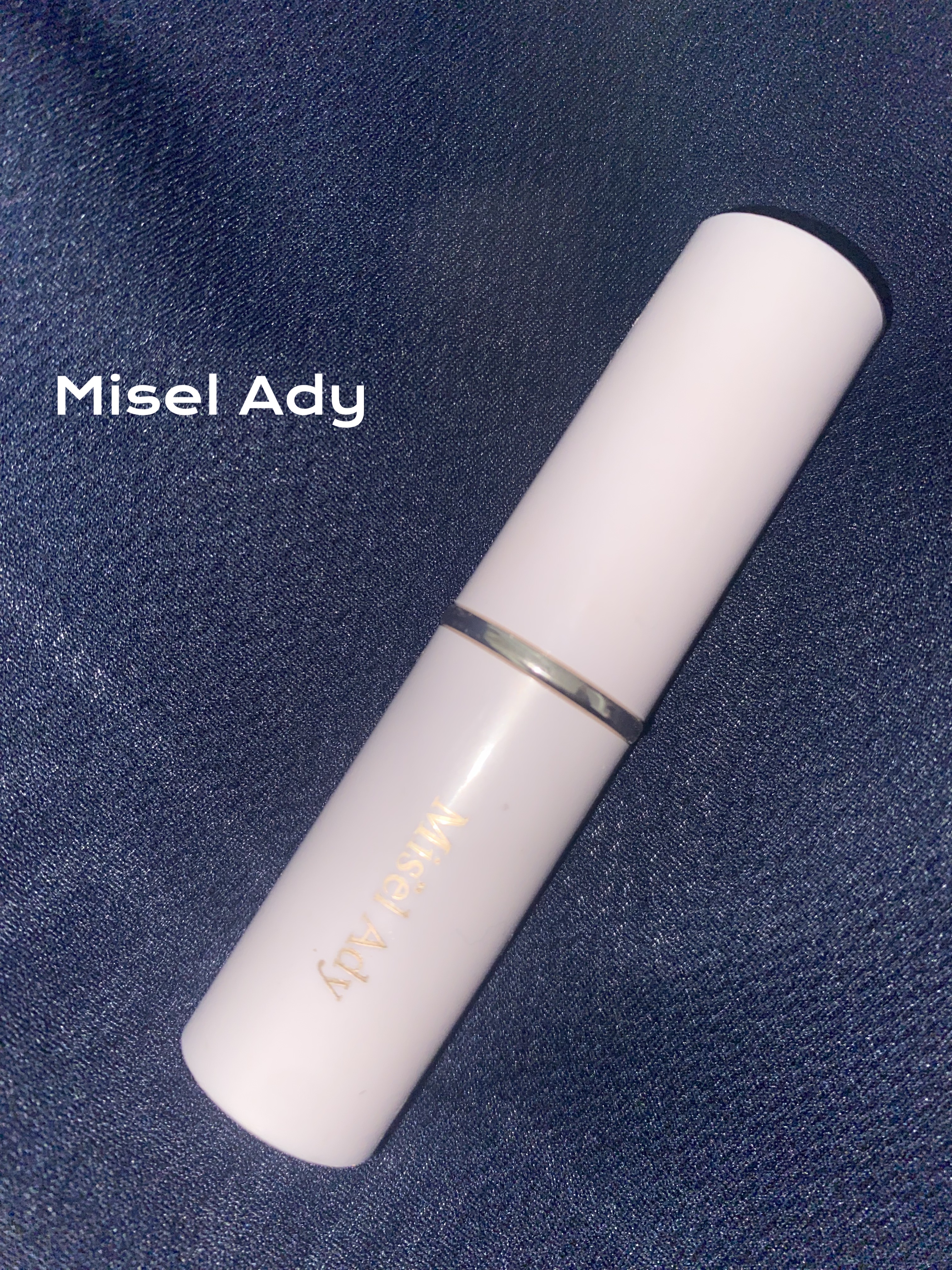 シアーグロウスティック  ハイライト/ミゼルエディ/スティックハイライトを使ったクチコミ（1枚目）