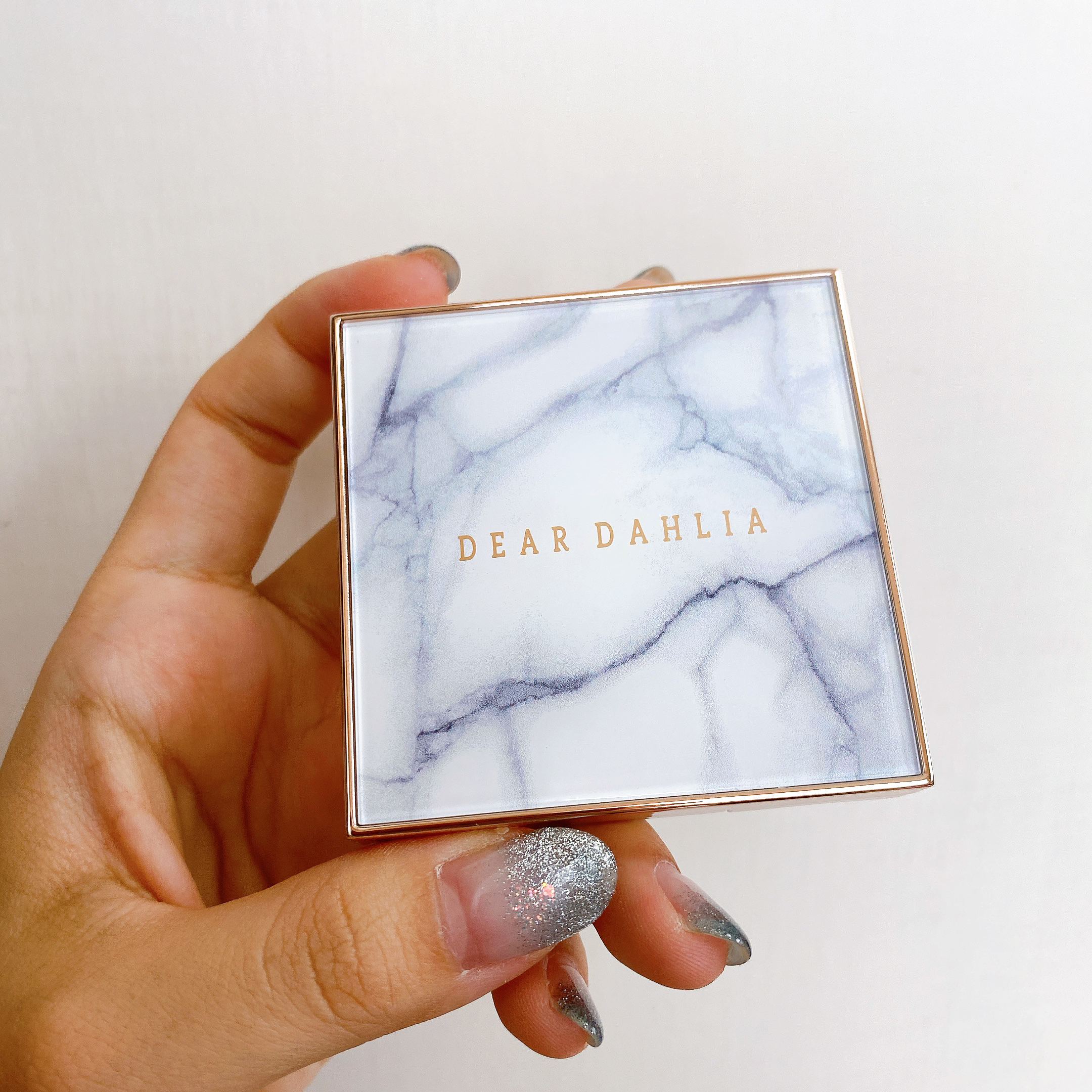 スキンシルエットコントゥアデュオ/DEAR DAHLIA/シェーディングを使ったクチコミ（1枚目）