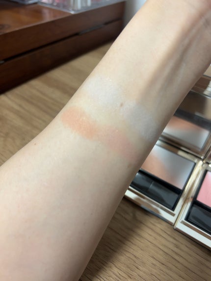 ブラーリング カラー ブラッシュ/SUQQU/パウダーチークを使ったクチコミ(4枚目)