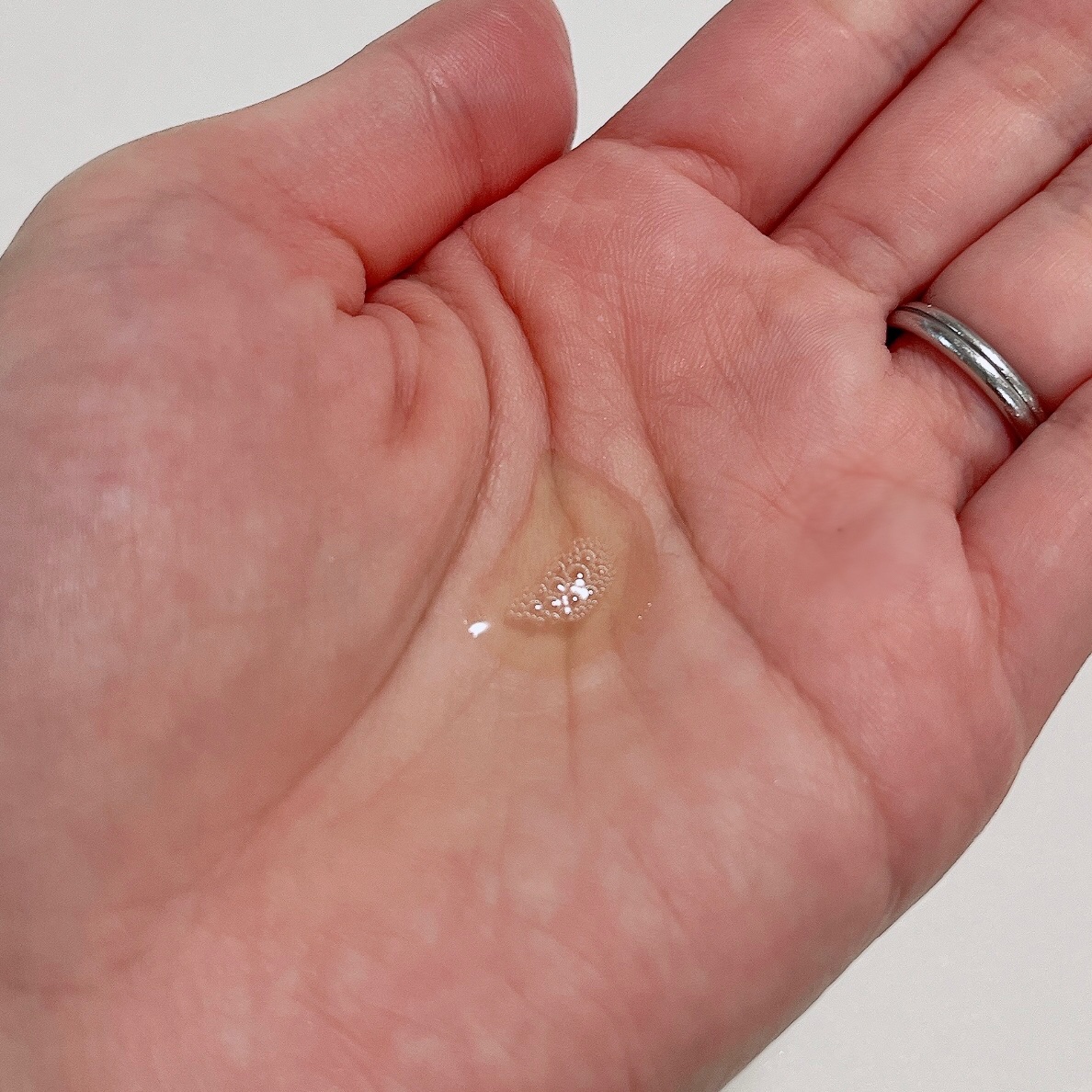 ママ＆キッズ ヘッドモイストエッセンス/ナチュラルサイエンス/頭皮ローションを使ったクチコミ（3枚目）