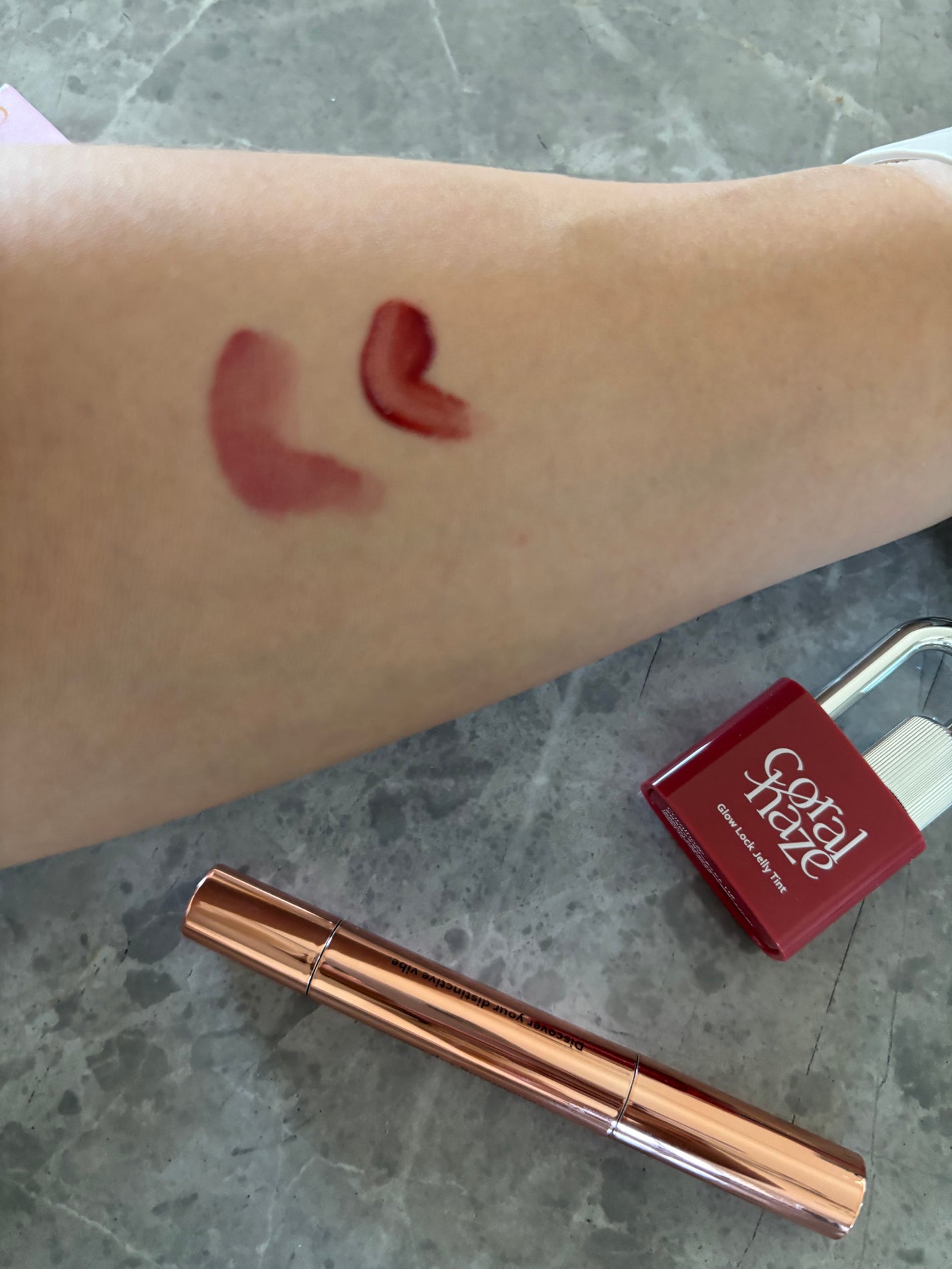 ボリューマイジングフォンデュリップ/Coralhaze/口紅を使ったクチコミ(6枚目)