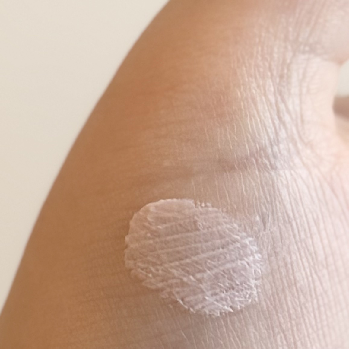 アンジエンド ピンクプライマーのクチコミ「┈┈┈┈┈┈┈┈┈┈

un the end

ピンクプライマー

┈┈┈┈┈┈┈┈┈┈

し.....」（2枚目）