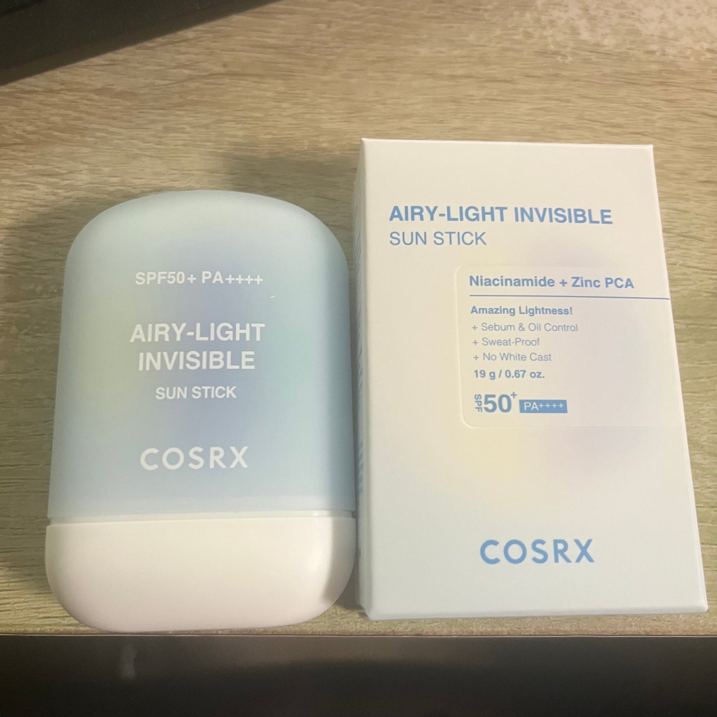 エアリーライト 透明UVスティック/COSRX/日焼け止めスティックを使ったクチコミ(1枚目)