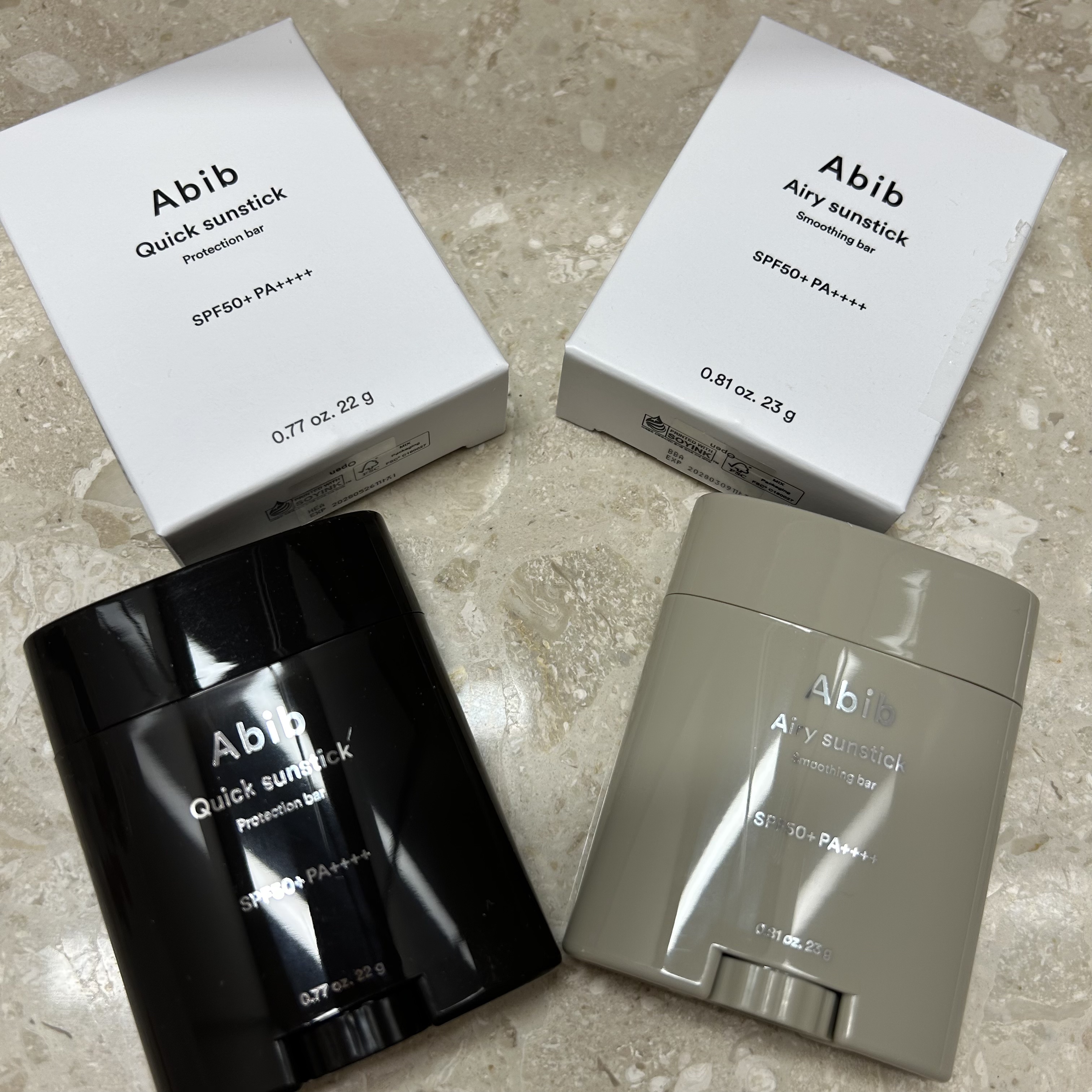 ❤︎Abib クイック サンスティック プロテクションバー❤︎

✼••┈┈••✼••┈┈••✼••┈┈••✼••┈┈••✼

日常使いにぴったりなスティックタイプの日焼け止め。顔にも体にもさっと塗れる、手軽さがとにかく便利🌞

Cカーブ