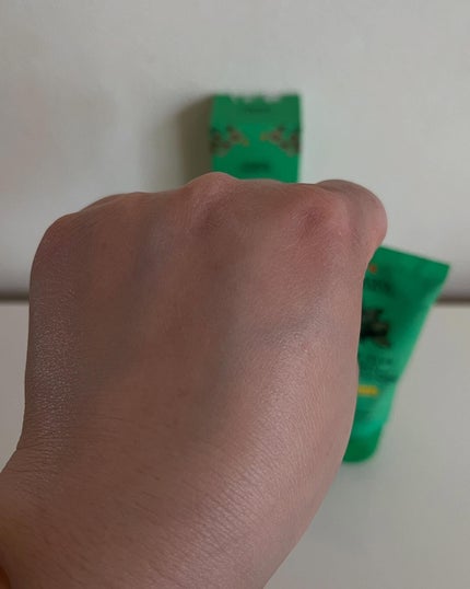 ねり on LIPS 「【ビーガントナーパッド】【ビーガンハーブヒアルロン酸セラム】【..」(8枚目)