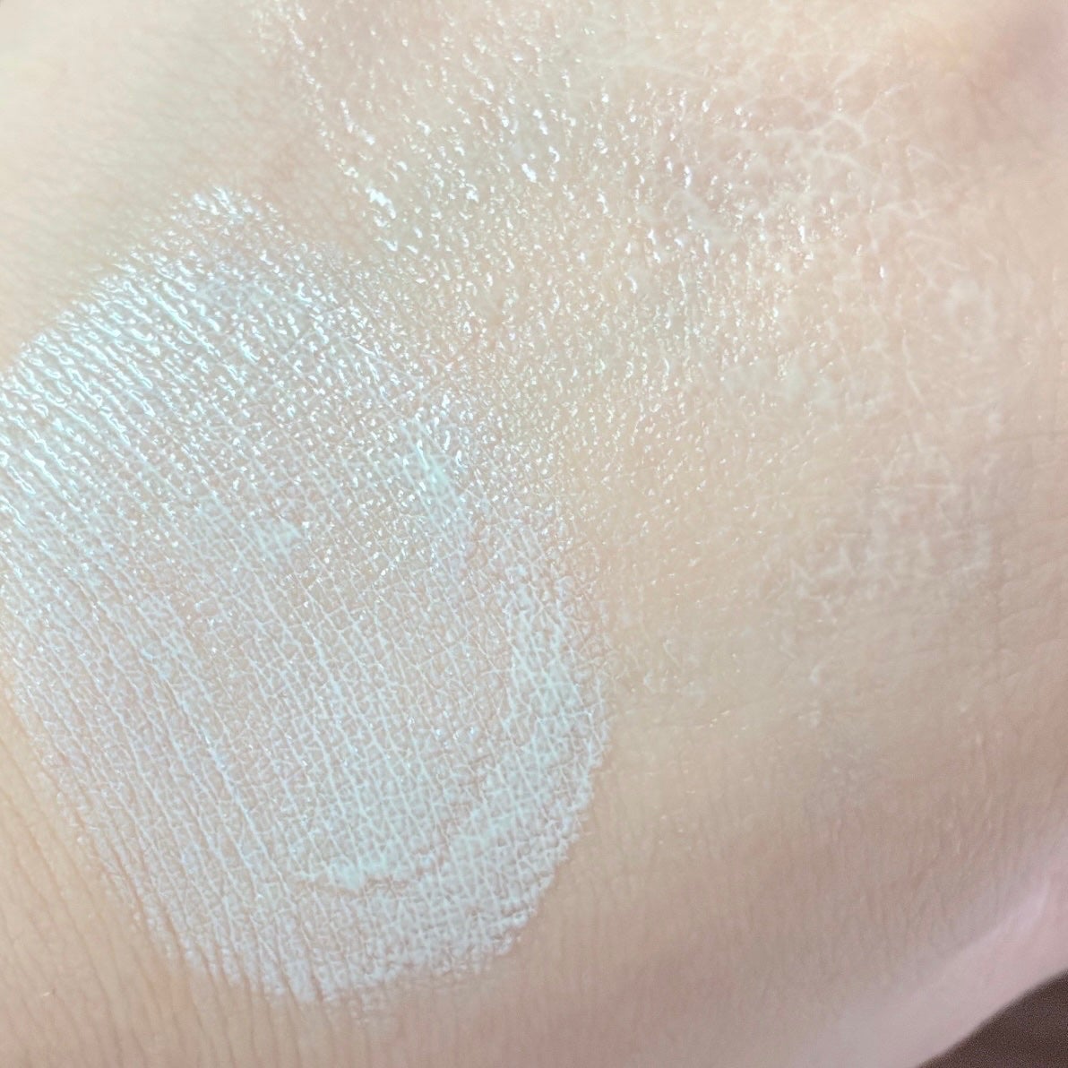 クリーンティーツリーリポソームトーンアップサンクリーム(グリーン)/ダルバ/日焼け止めクリームを使ったクチコミ(4枚目)