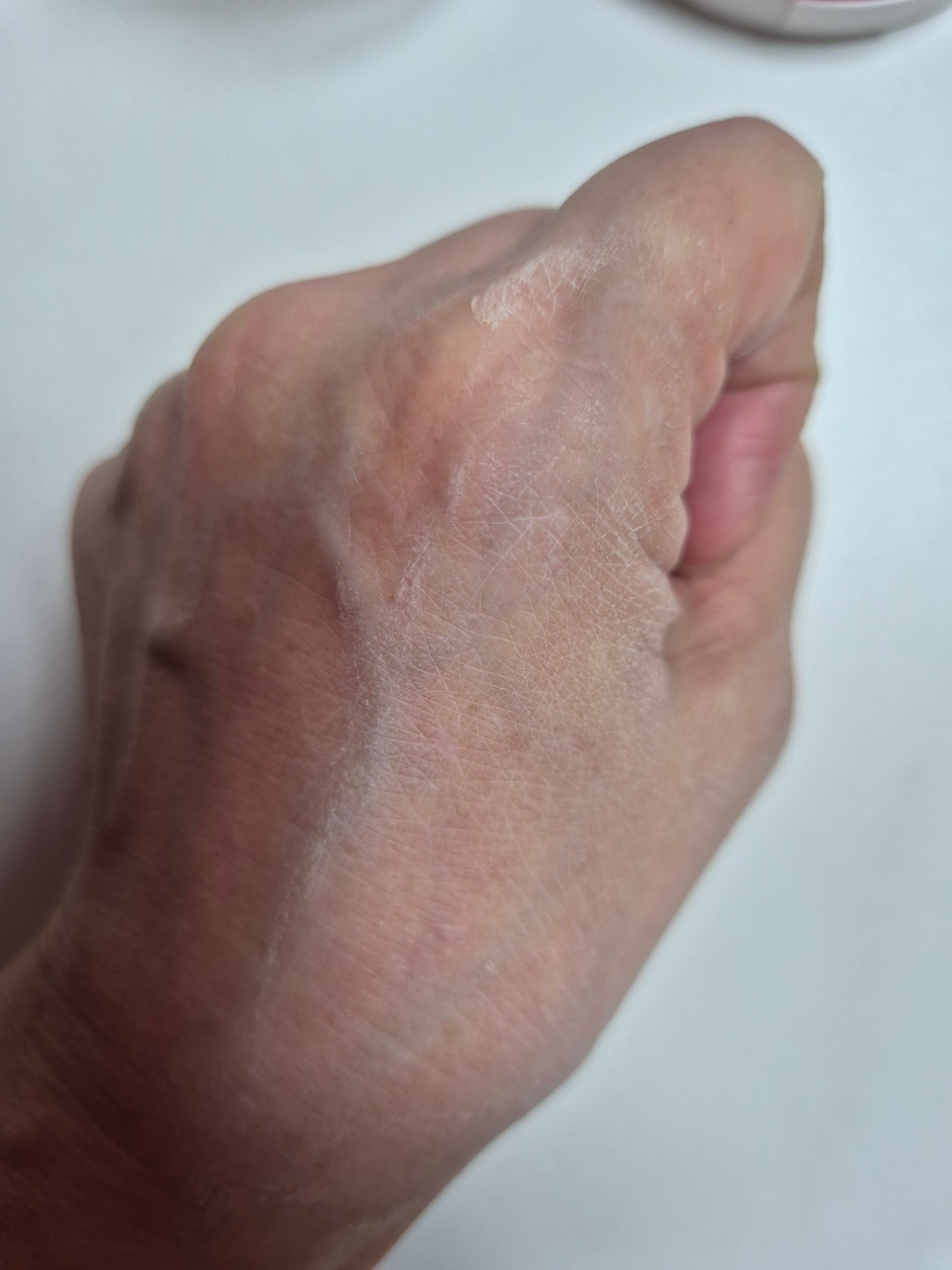 ビーベルベット セバムカットクッション/espoir/プレストパウダーを使ったクチコミ(5枚目)