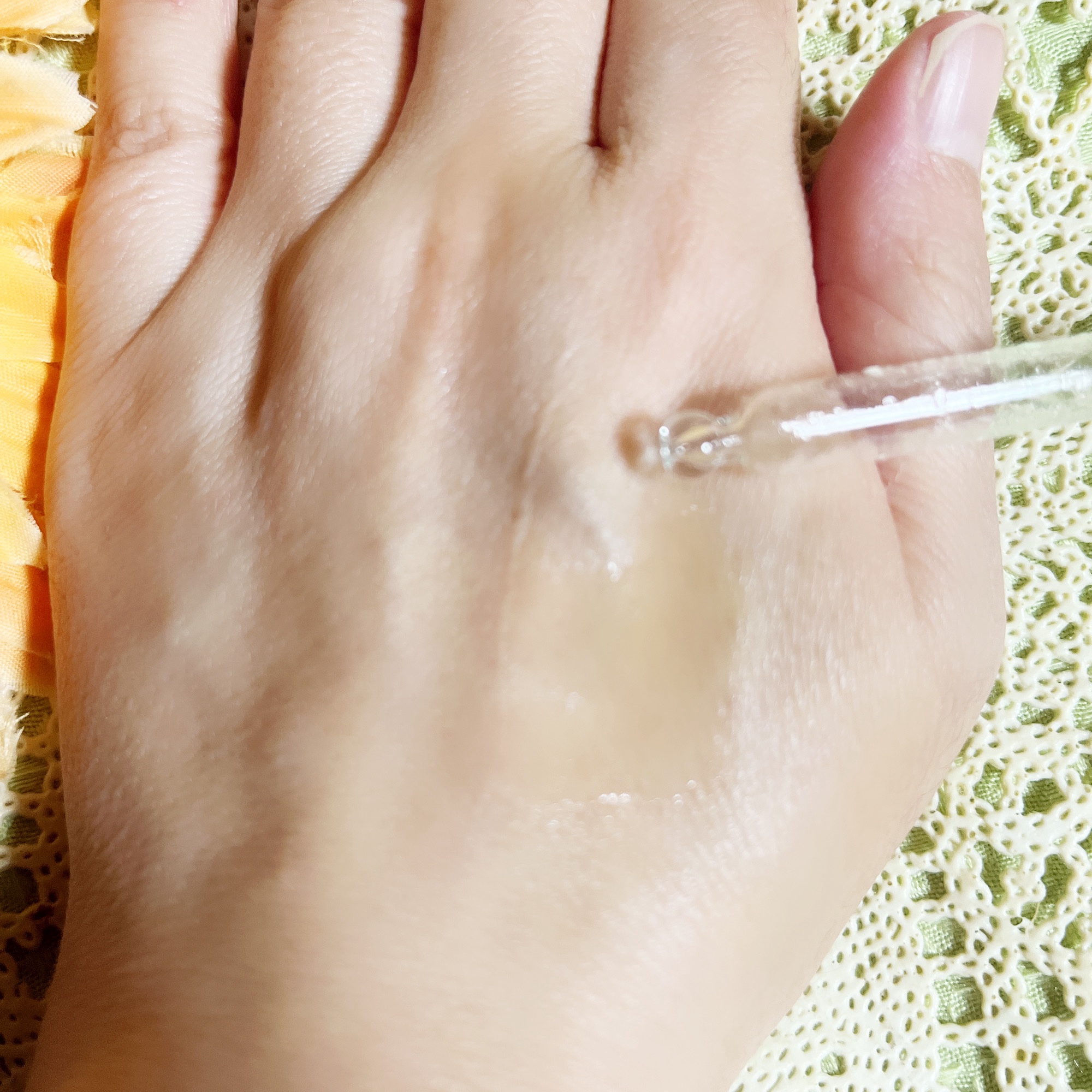 薬用 メディカル アンチヘアロスセラム/L'OCCITANE/頭皮ローションを使ったクチコミ（3枚目）