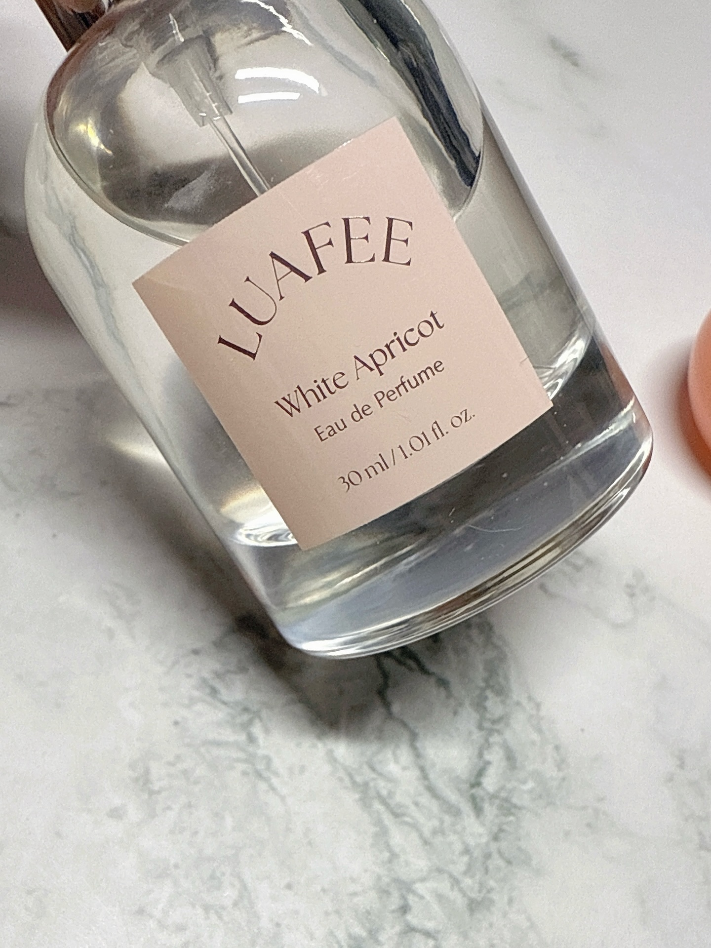 ホワイトアプリコット/LUAFEE/香水(レディース)を使ったクチコミ（3枚目）