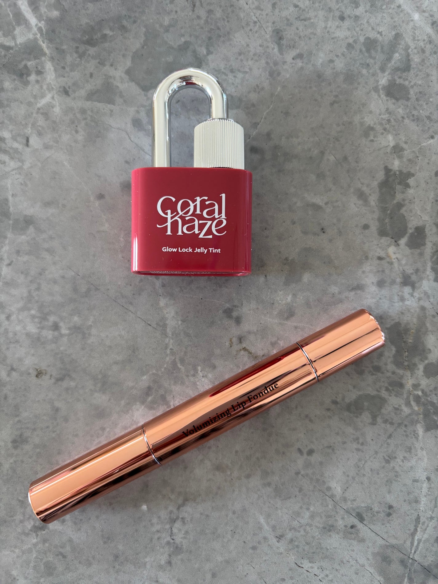 ボリューマイジングフォンデュリップ/Coralhaze/口紅を使ったクチコミ(5枚目)