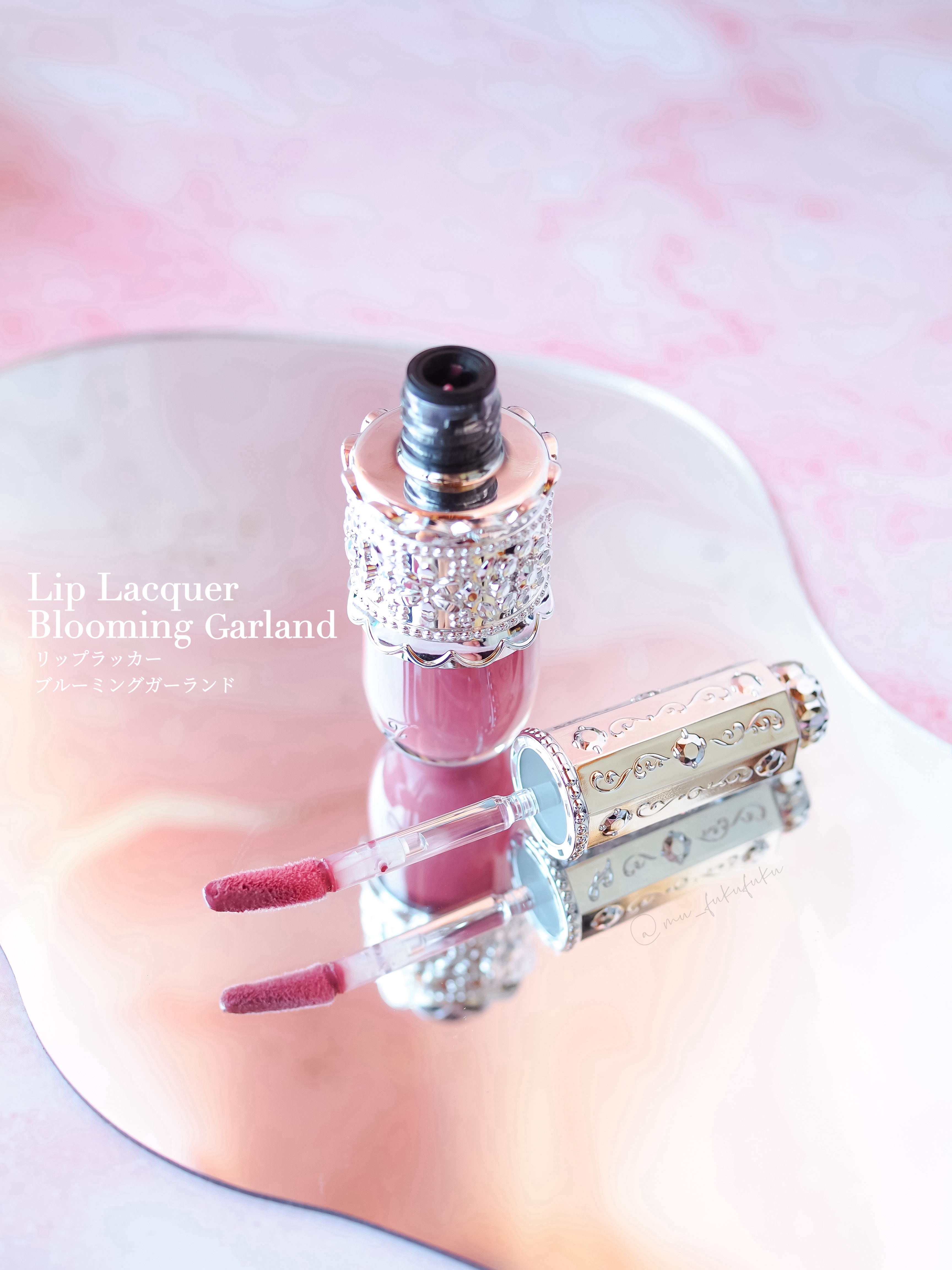 リップラッカー　ブルーミングガーランド/JILL STUART/口紅を使ったクチコミ（2枚目）