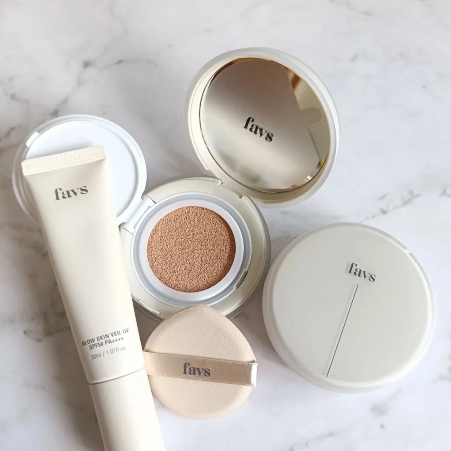 カーミンググロウアップクッションファンデーション/favs/リキッドファンデーションを使ったクチコミ（1枚目）