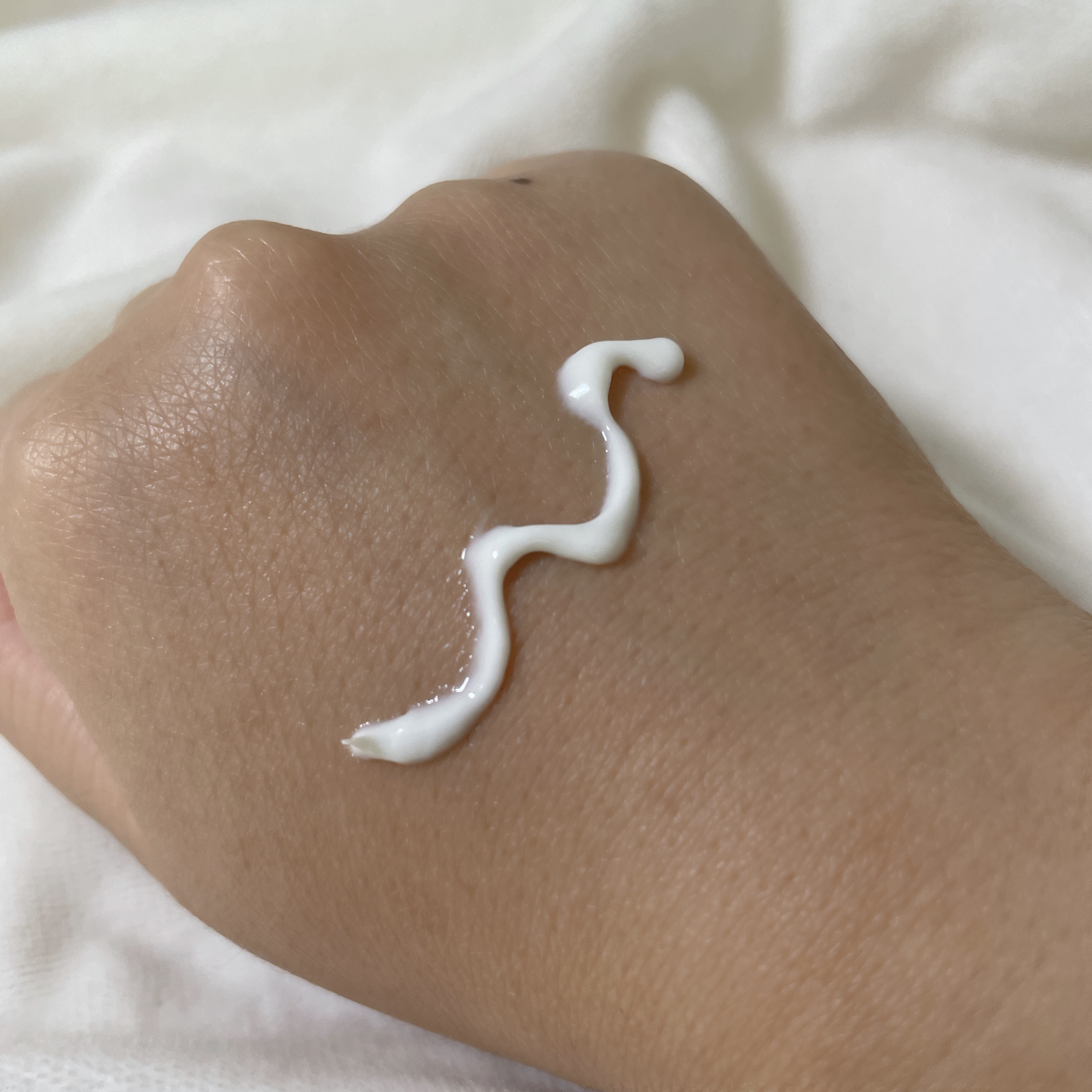 スキンバリアモイスチャーサンクリーム/Ongredients/日焼け止めクリームを使ったクチコミ（3枚目）