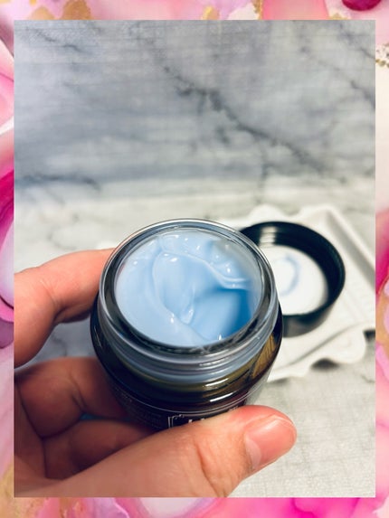 べこちゃん on LIPS 「青い宝石みたいなセット💎✨クレアス様のミッドナイトブルーセット..」(6枚目)