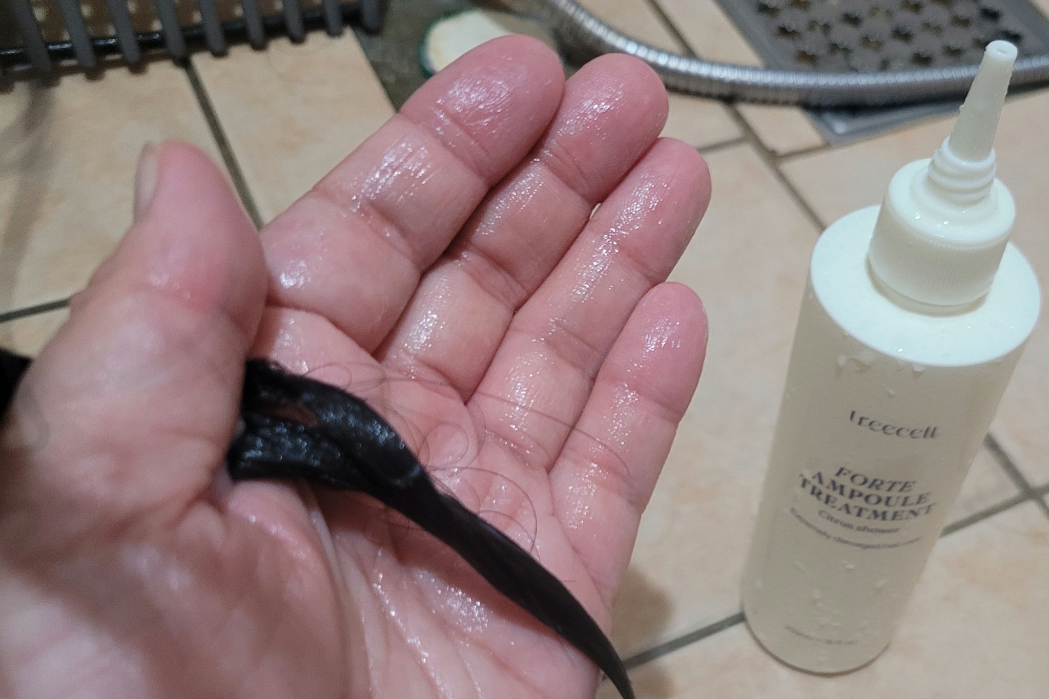 トリプル ボンディング トリートメント/treecell/ヘアマスク・ヘアパックを使ったクチコミ（3枚目）