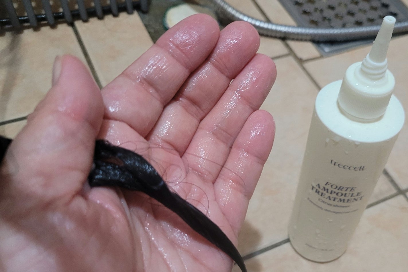 フォルテ アンプル トリートメント/treecell/洗い流すヘアトリートメントを使ったクチコミ(3枚目)