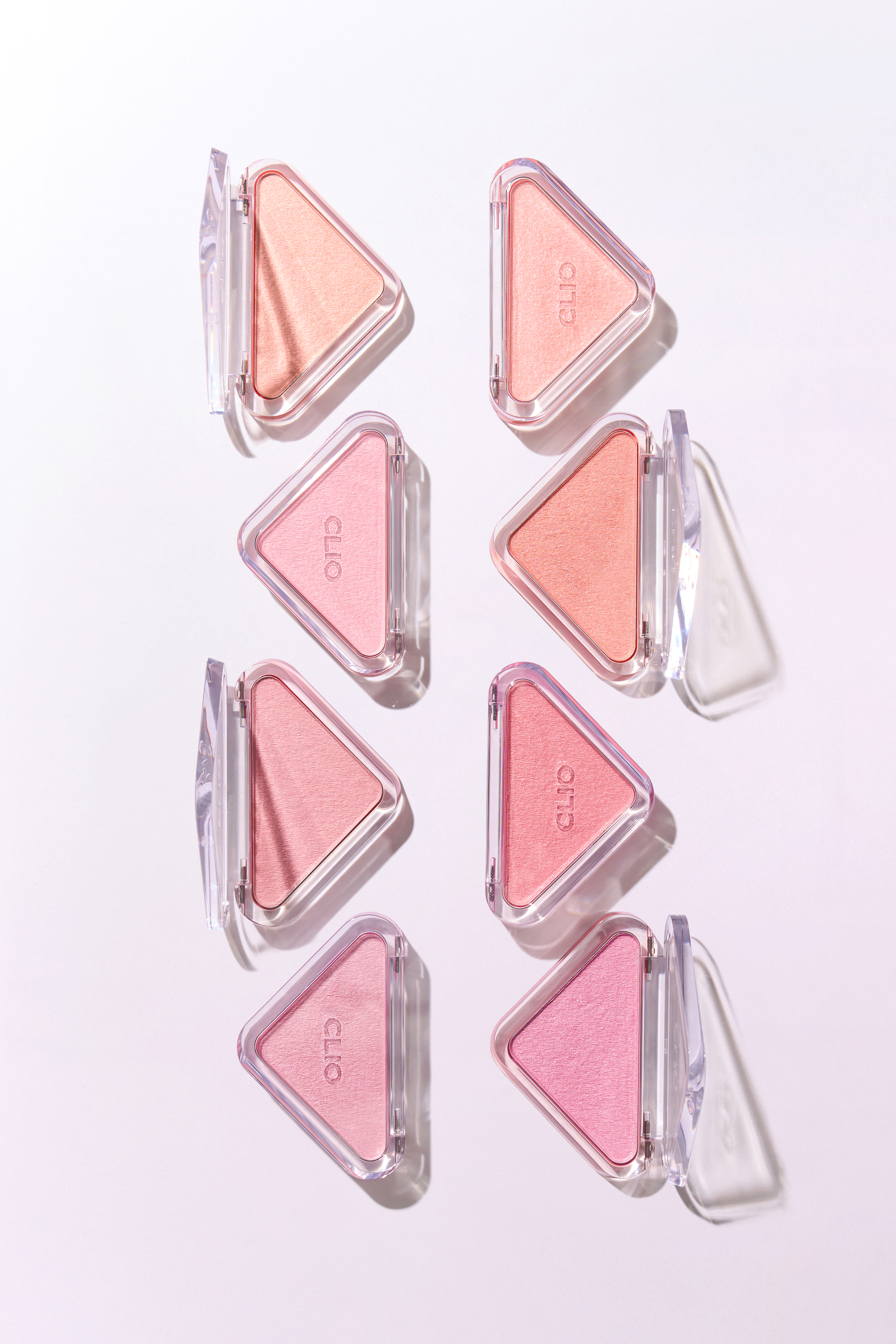 エッセンシャルブラッシュタップ/CLIO/パウダーチークを使ったクチコミ（1枚目）