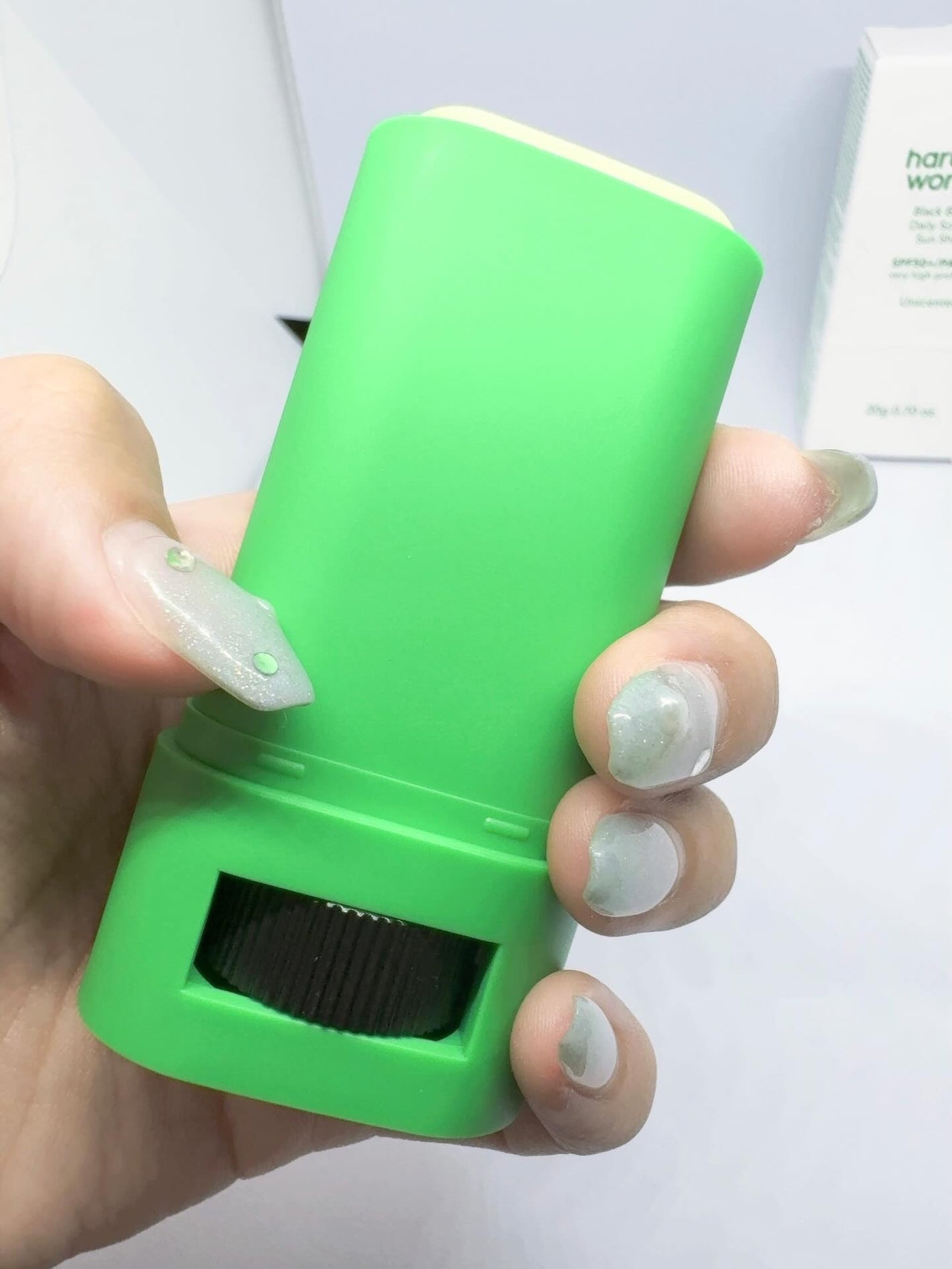 ブラックバンブーデイリー スージングサンシールド 20g SPF 50+/PA++++/haruharu wonder/日焼け止めスティックを使ったクチコミ(3枚目)