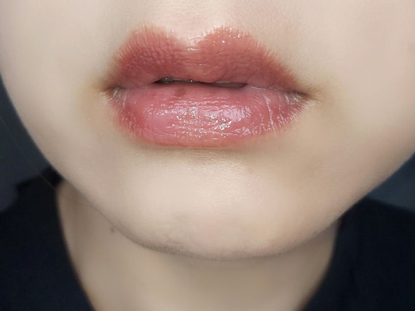 アディクション リップ セラム ティント/ADDICTION/リップティントを使ったクチコミ(4枚目)