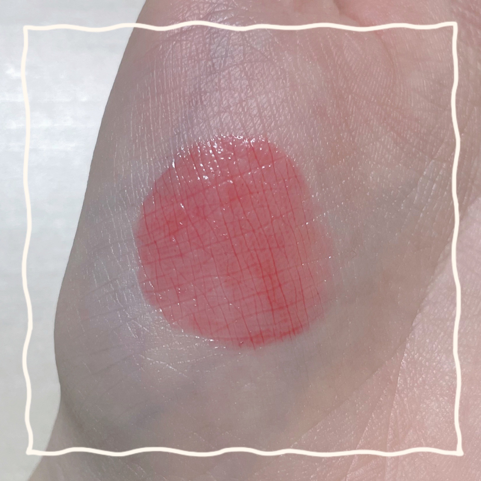 ニベア リッチケア＆カラーリップ シアーレッド/ニベア/リップクリームを使ったクチコミ（1枚目）