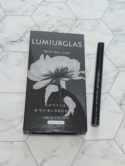 スキルレスライナー/LUMIURGLAS/リキッドアイライナーを使ったクチコミ(1枚目)