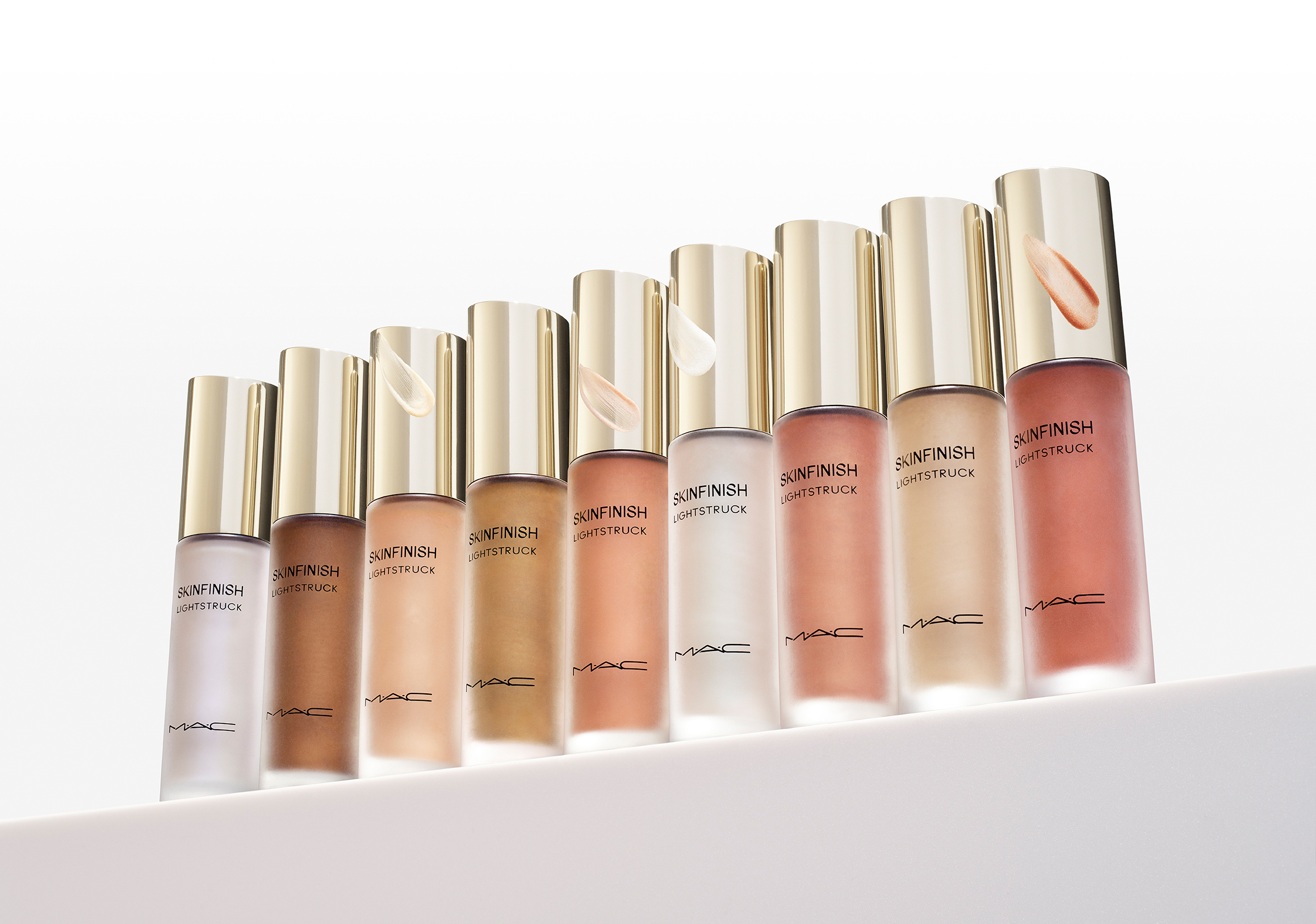 スキンフィニッシュ ライトストラック リキッド ハイライター M・A・C