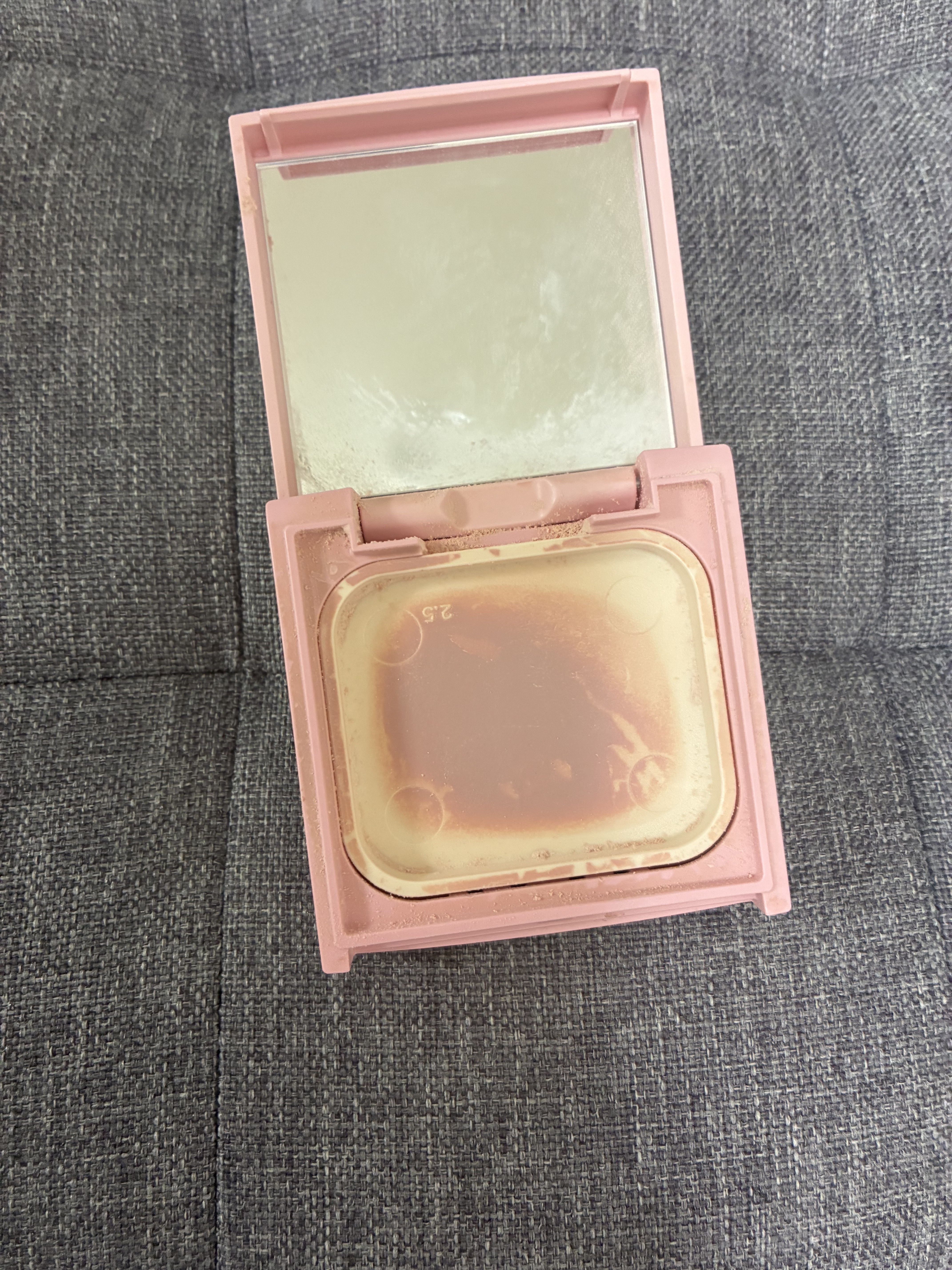 すっぴんメイカー トーンアップパウダーUV レフィル（パフ付き）/インテグレート/プレストパウダーを使ったクチコミ（1枚目）