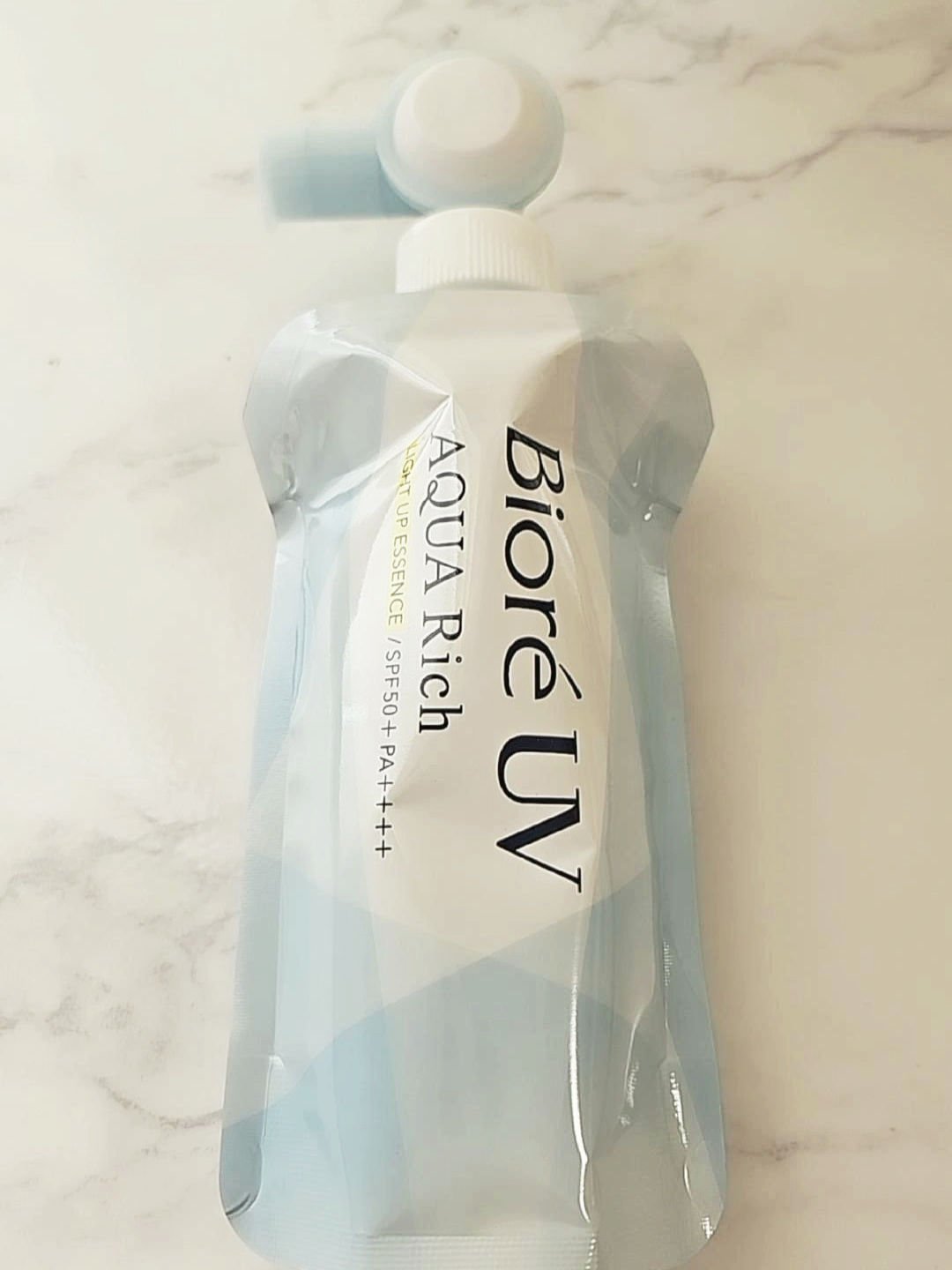 ビオレUV アクアリッチ ライトアップエッセンス/ビオレ/日焼け止めクリームを使ったクチコミ（1枚目）