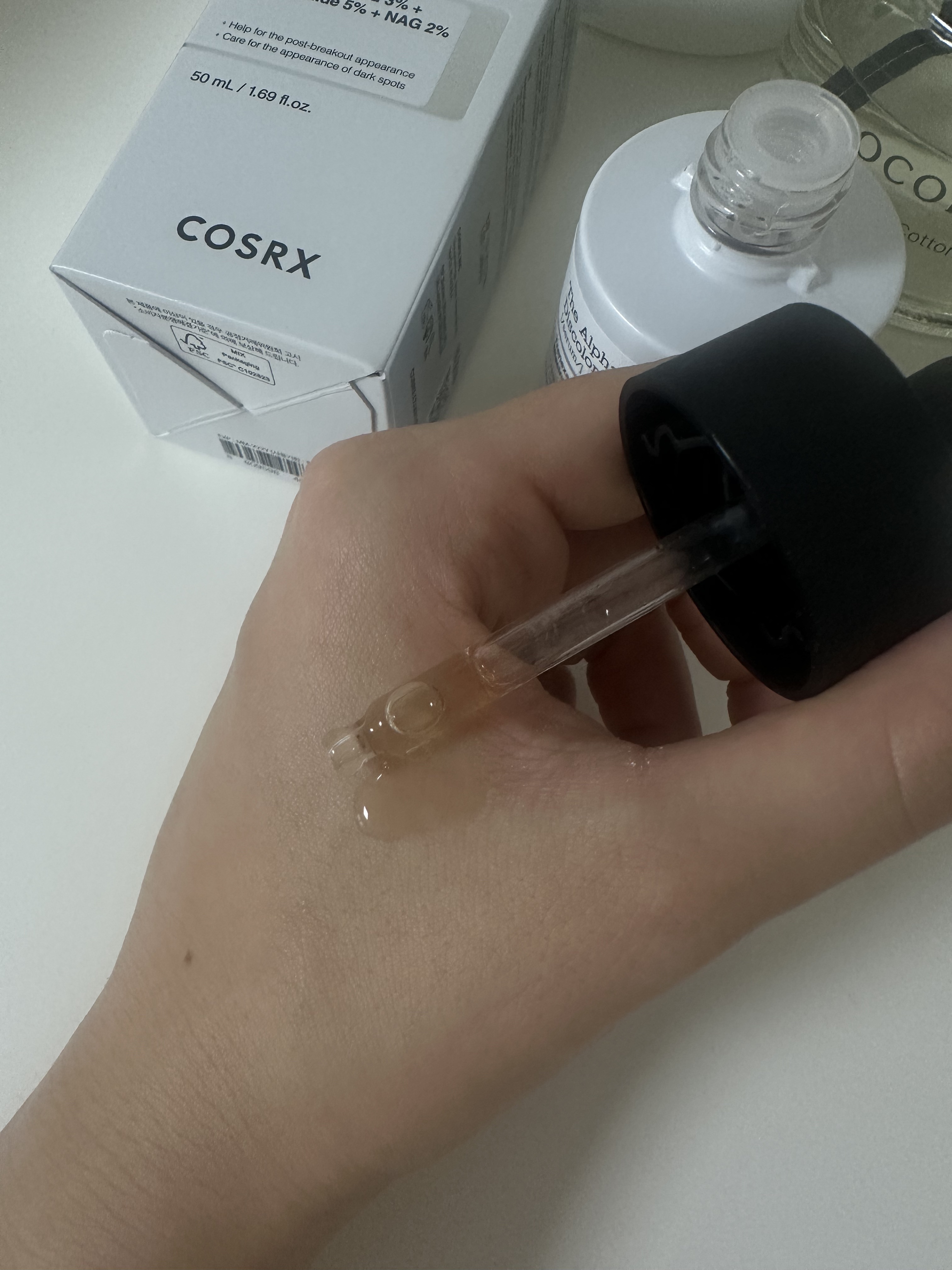 RXザ・アルファアルブチン2 ニキビ跡ケアセラム/COSRX/美容液を使ったクチコミ（2枚目）