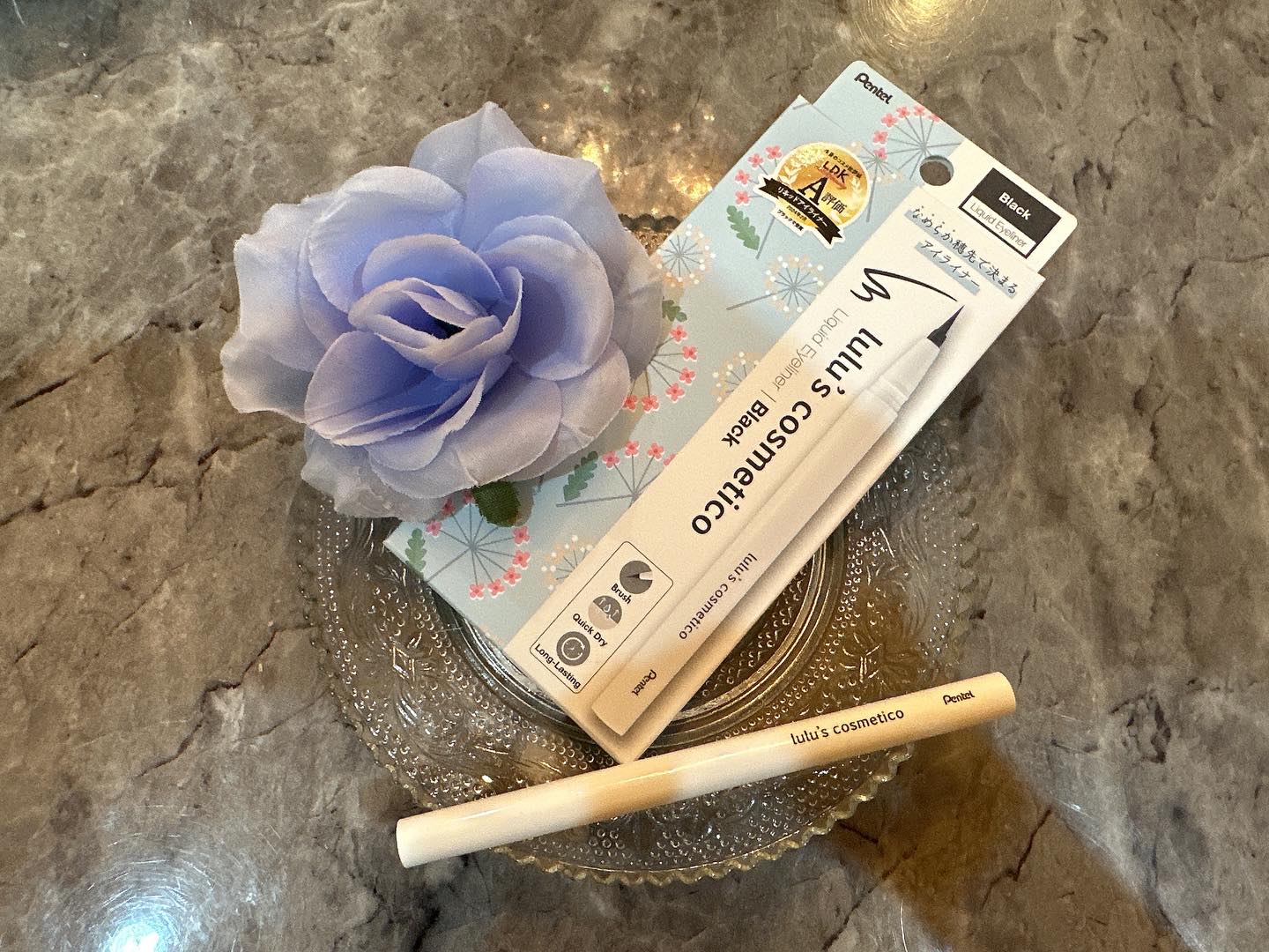 リキッドアイライナー/ルルズコスメティコ/リキッドアイライナーを使ったクチコミ（1枚目）