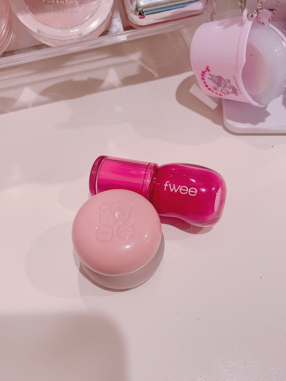 リップアンドチーク ブラーリープリンポット/fwee/口紅を使ったクチコミ(7枚目)