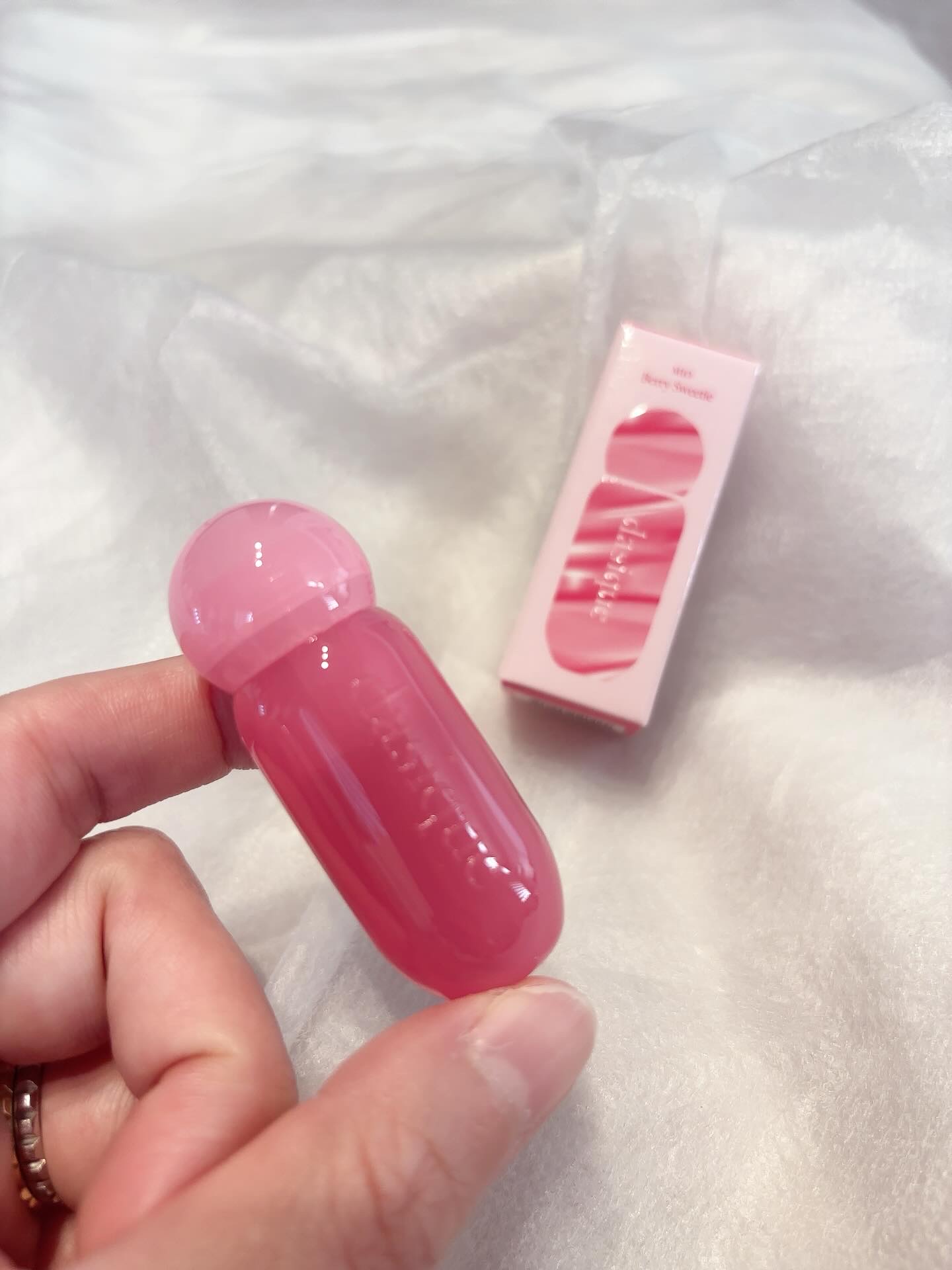 ジューシーデューイグロウティント/dasique/リップティントを使ったクチコミ（1枚目）