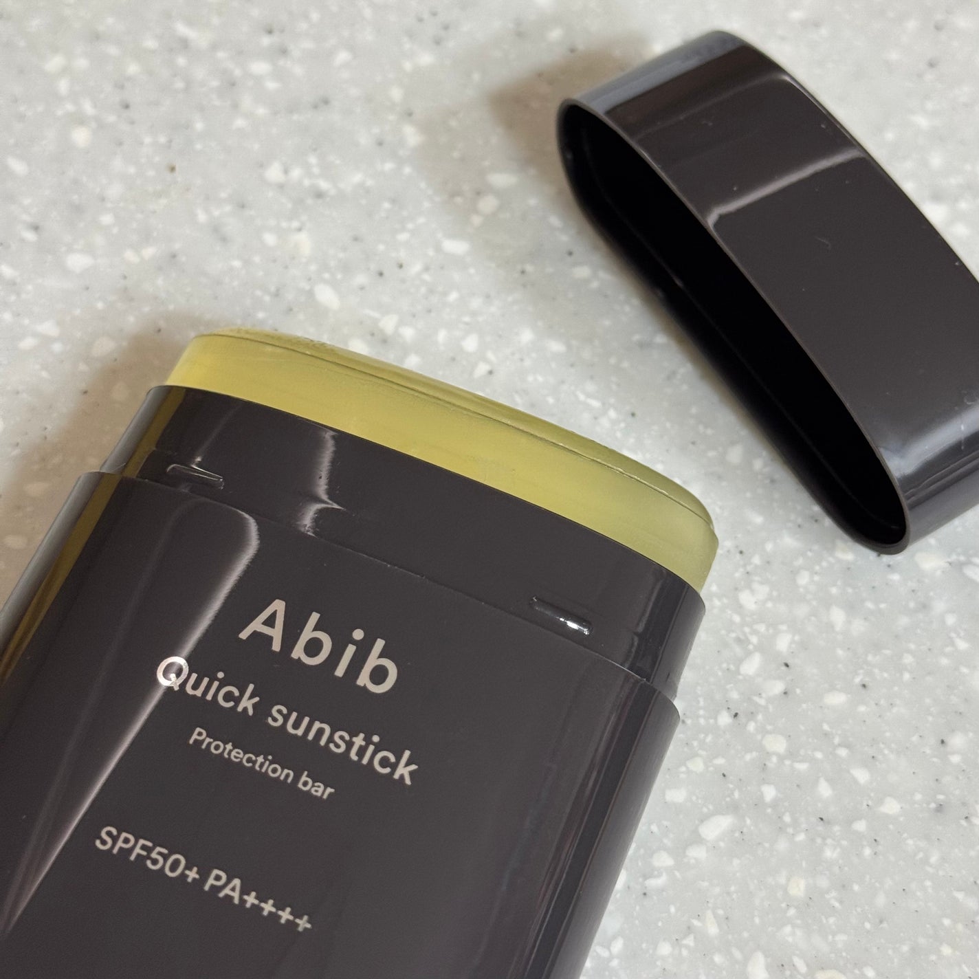 クイック サンスティック プロテクションバー/Abib /日焼け止めスティックを使ったクチコミ(3枚目)