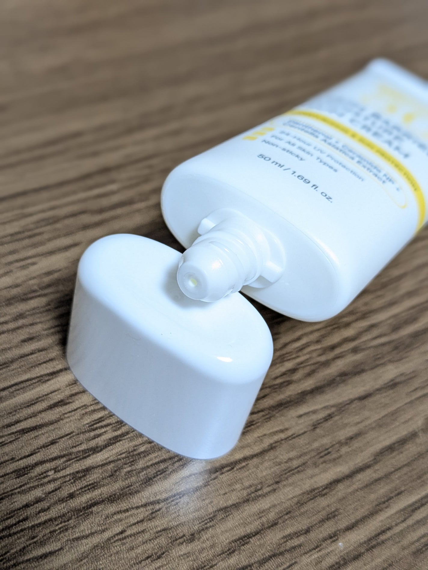 スキンバリアモイスチャーサンクリーム/Ongredients/日焼け止めクリームを使ったクチコミ(4枚目)