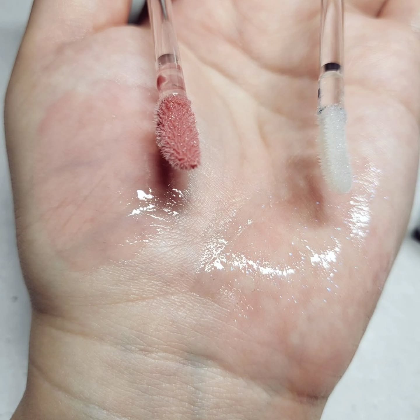 シェルズジュエルコレクション リップ グレーズ P04 Seafoam Glow/FlowerKnows/口紅を使ったクチコミ（2枚目）