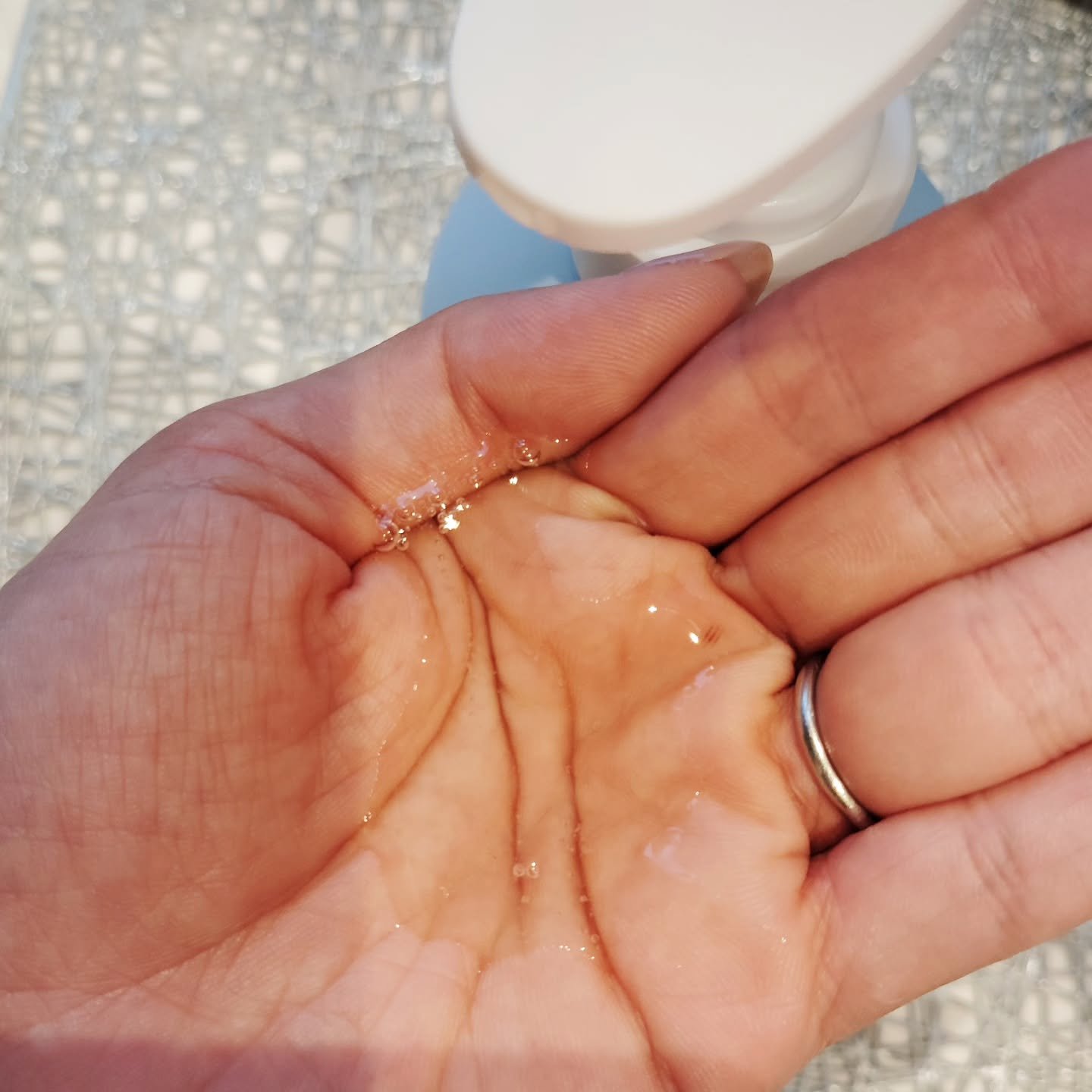 ECLIMOI ポップスカルプシャンプーのクチコミ「@eclimoi_jp
イクリモイのクーリングシャンプーです

ちょうど使い切ったタイミングで.....」（2枚目）