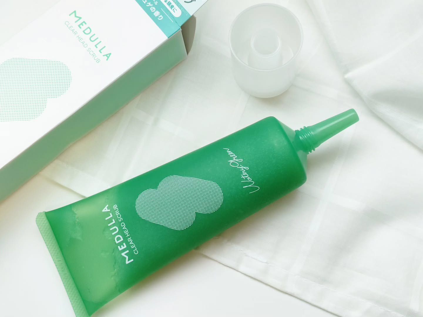 MEDULLA CLEAR HEAD SCRUB ウォータリーグリーン（薬用クリアヘッドスクラブ)/MEDULLA/ヘッドスクラブを使ったクチコミ（2枚目）